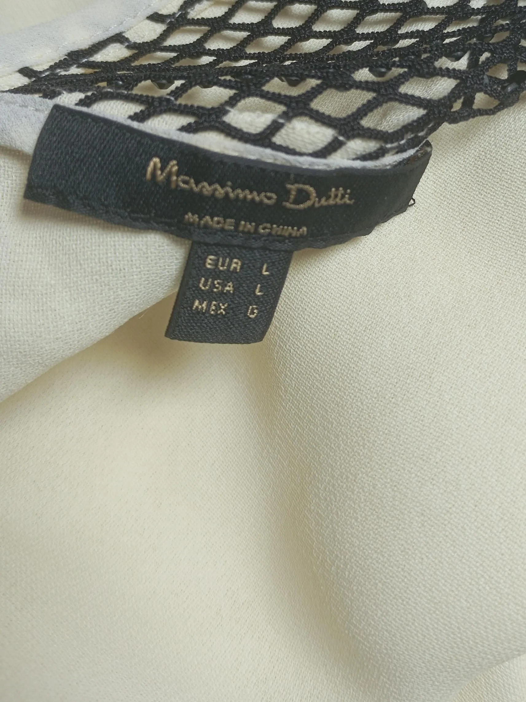 Massimo Dutti Women's Top UK 14 Cream Viscose with Polyester Basic - Image 5