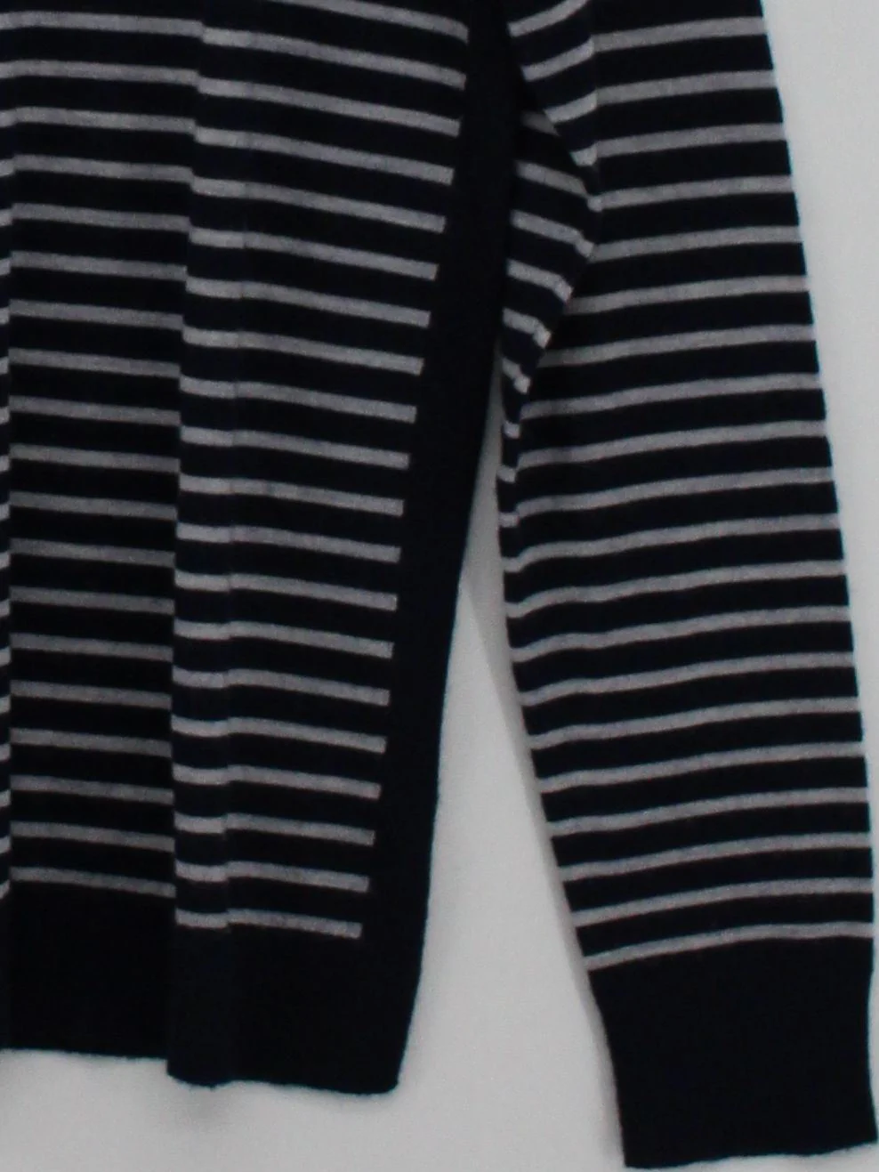 Mercer & Madison Men's Jumper XL Blue Striped 100% Wool Round Neck Pullover - Image 4