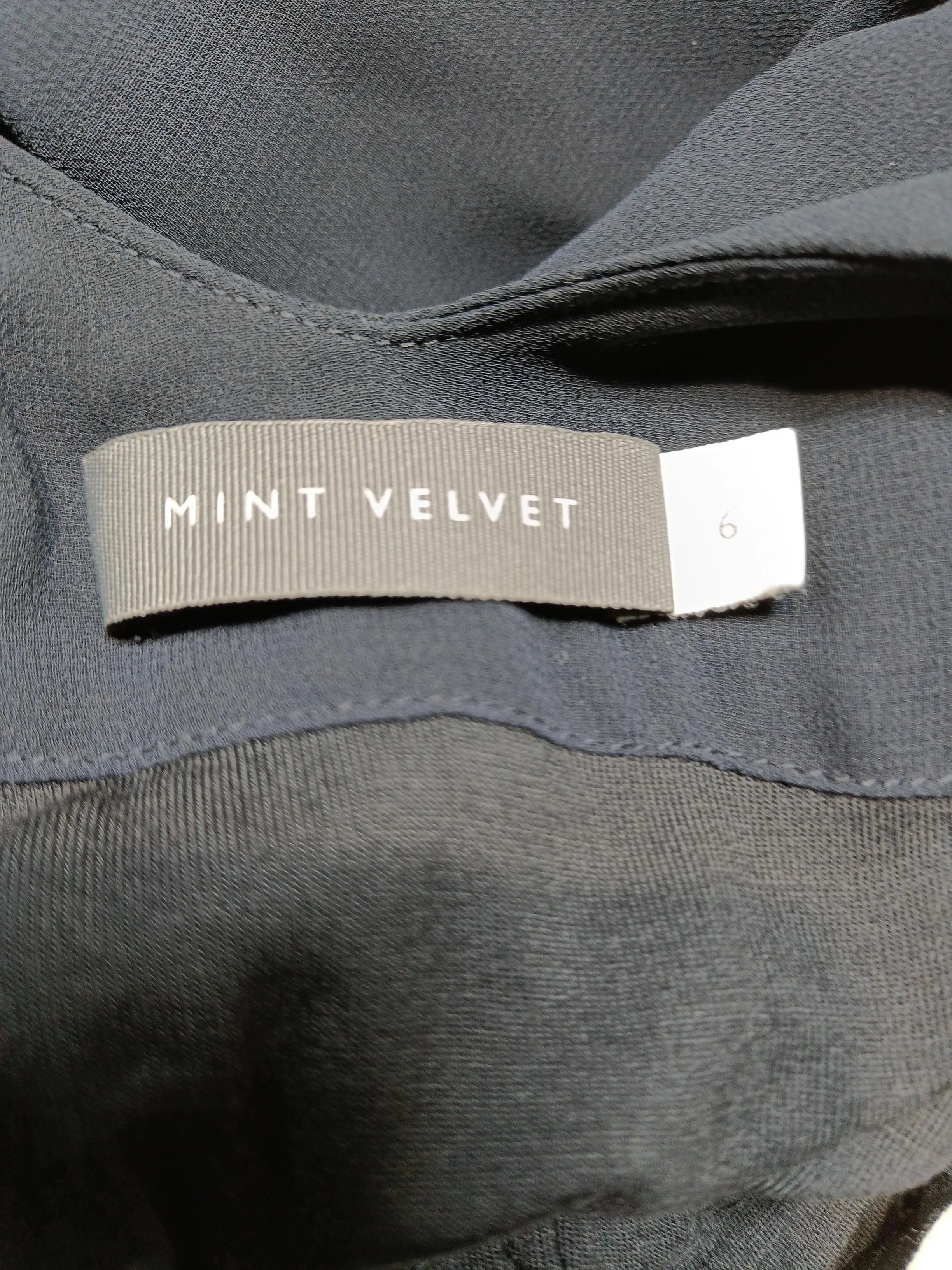 Mint Velvet A-Line Midi Dress UK6 in Black - Image 5