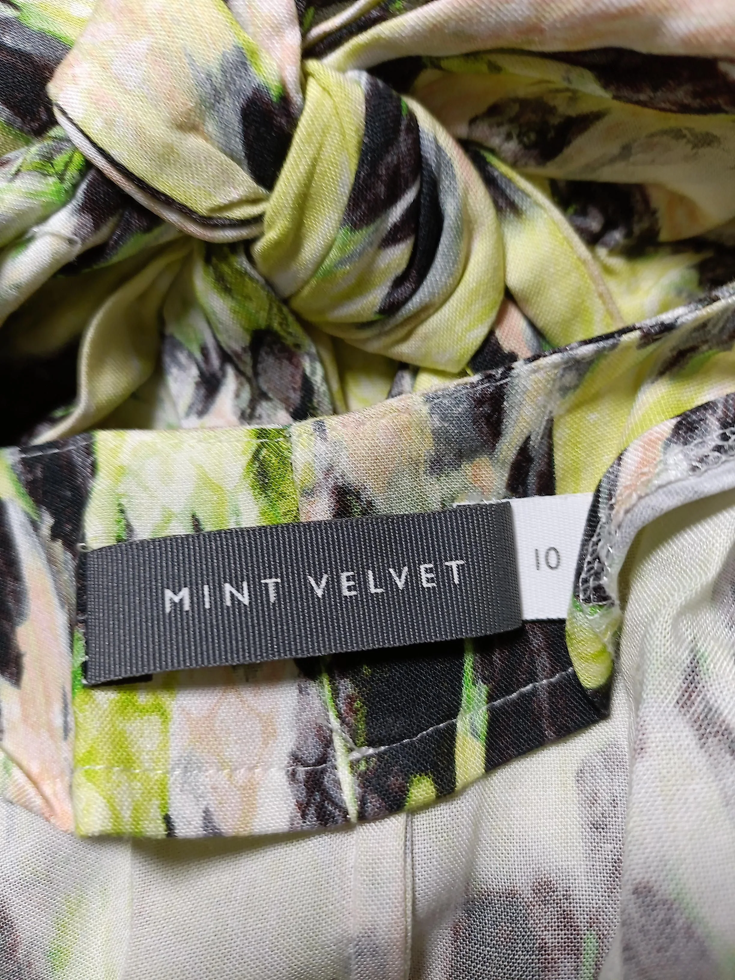 Mint Velvet Maxi Dress UK10 in Multi - Image 5