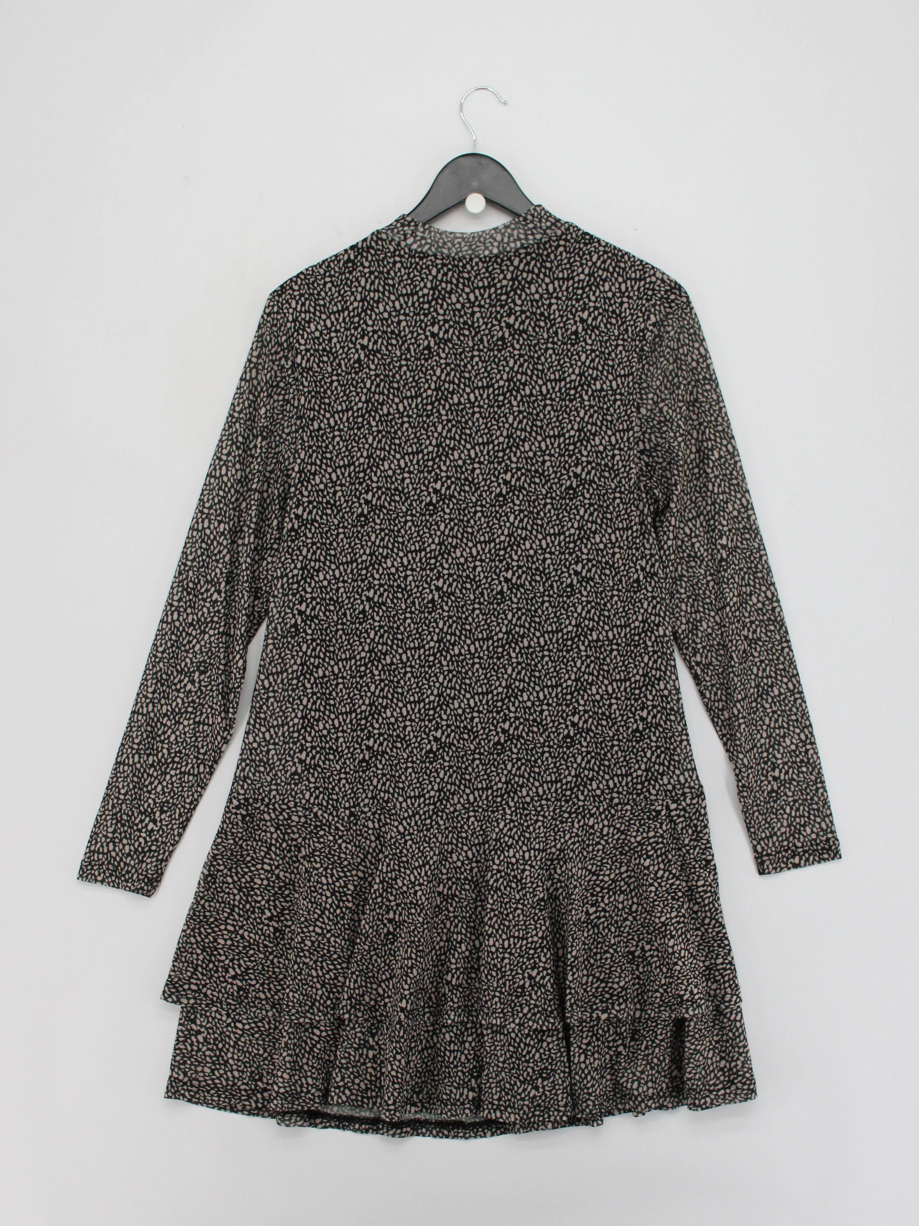 Mint Velvet Mini Dress UK14 in Black - Image 2
