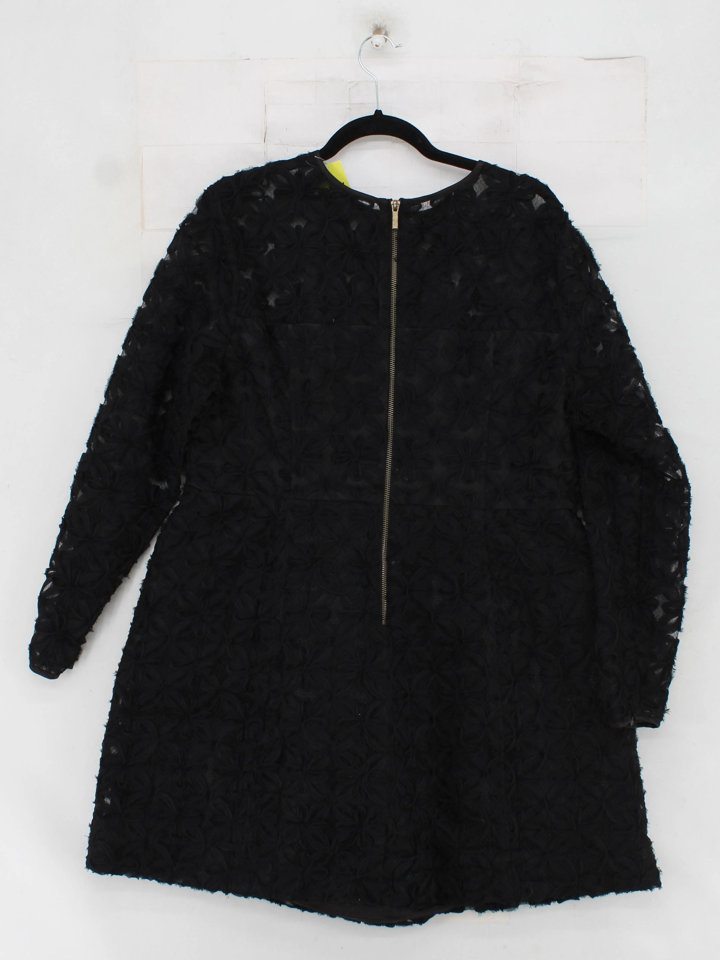 Mint Velvet Mini Dress UK18 in Black - Image 2