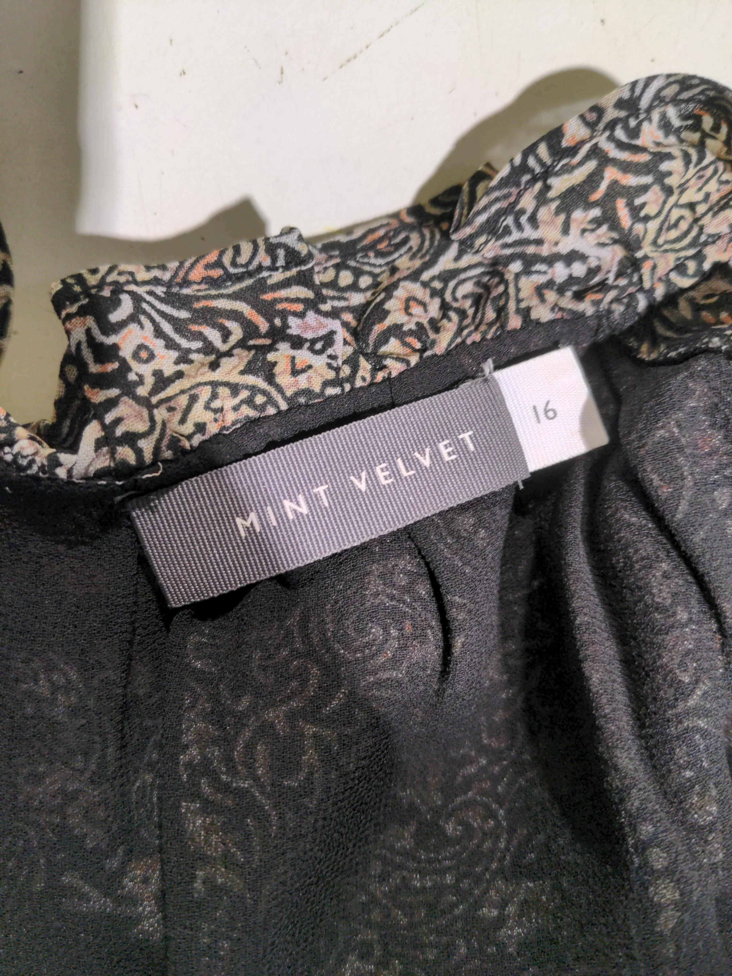 Mint Velvet Shirt Mini Dress UK16 in Black - Image 5