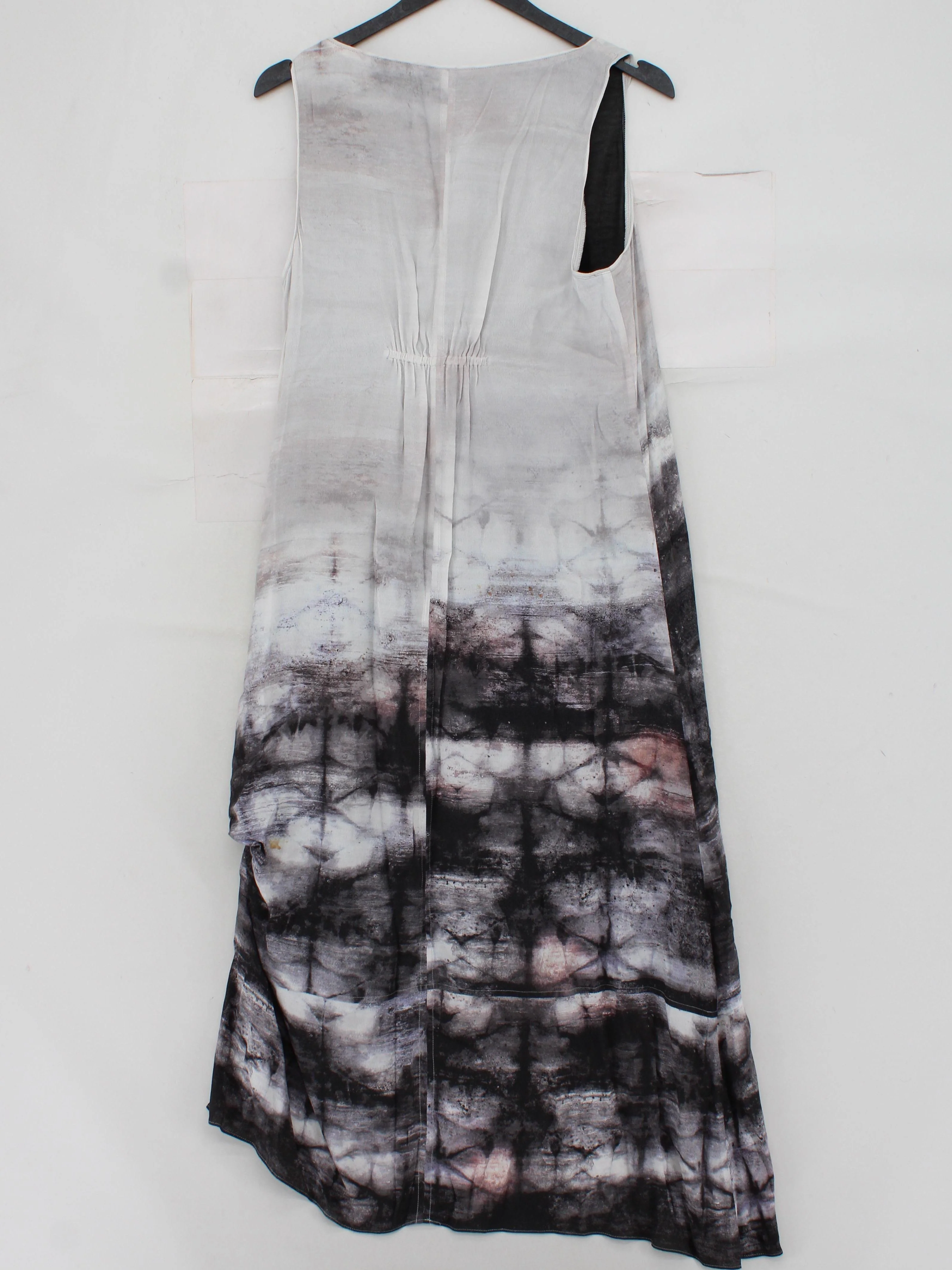 Mint Velvet T-Shirt Midi Dress UK12 in Multi - Image 2