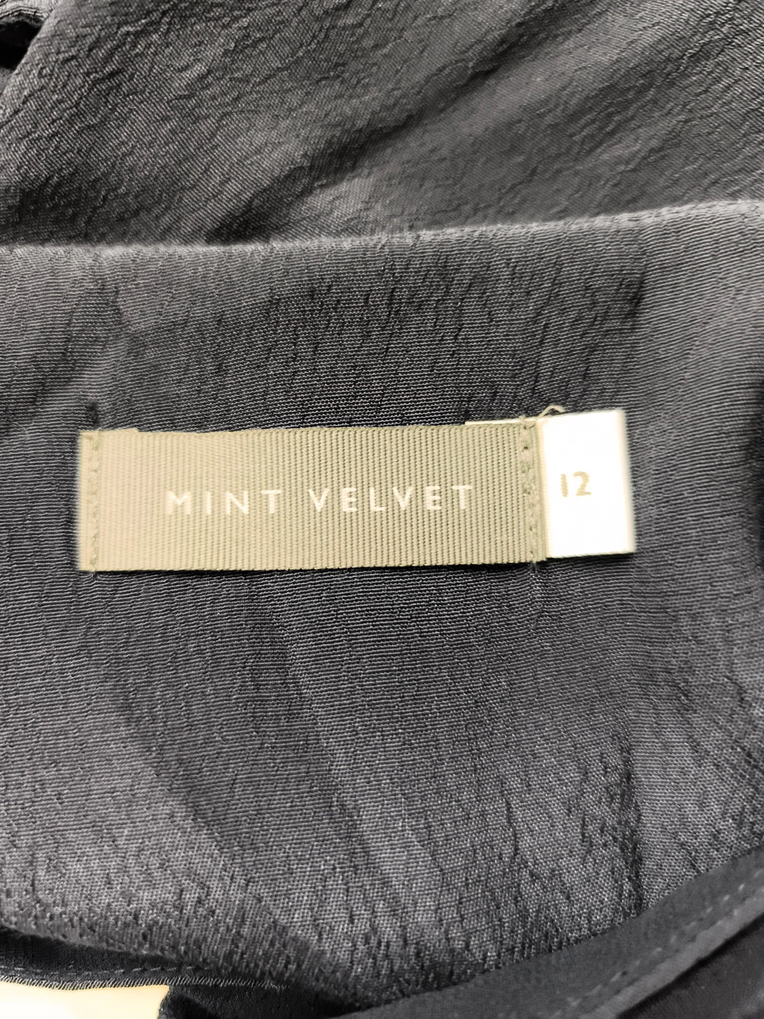 Mint Velvet T-Shirt Mini Dress UK12 in Black - Image 5