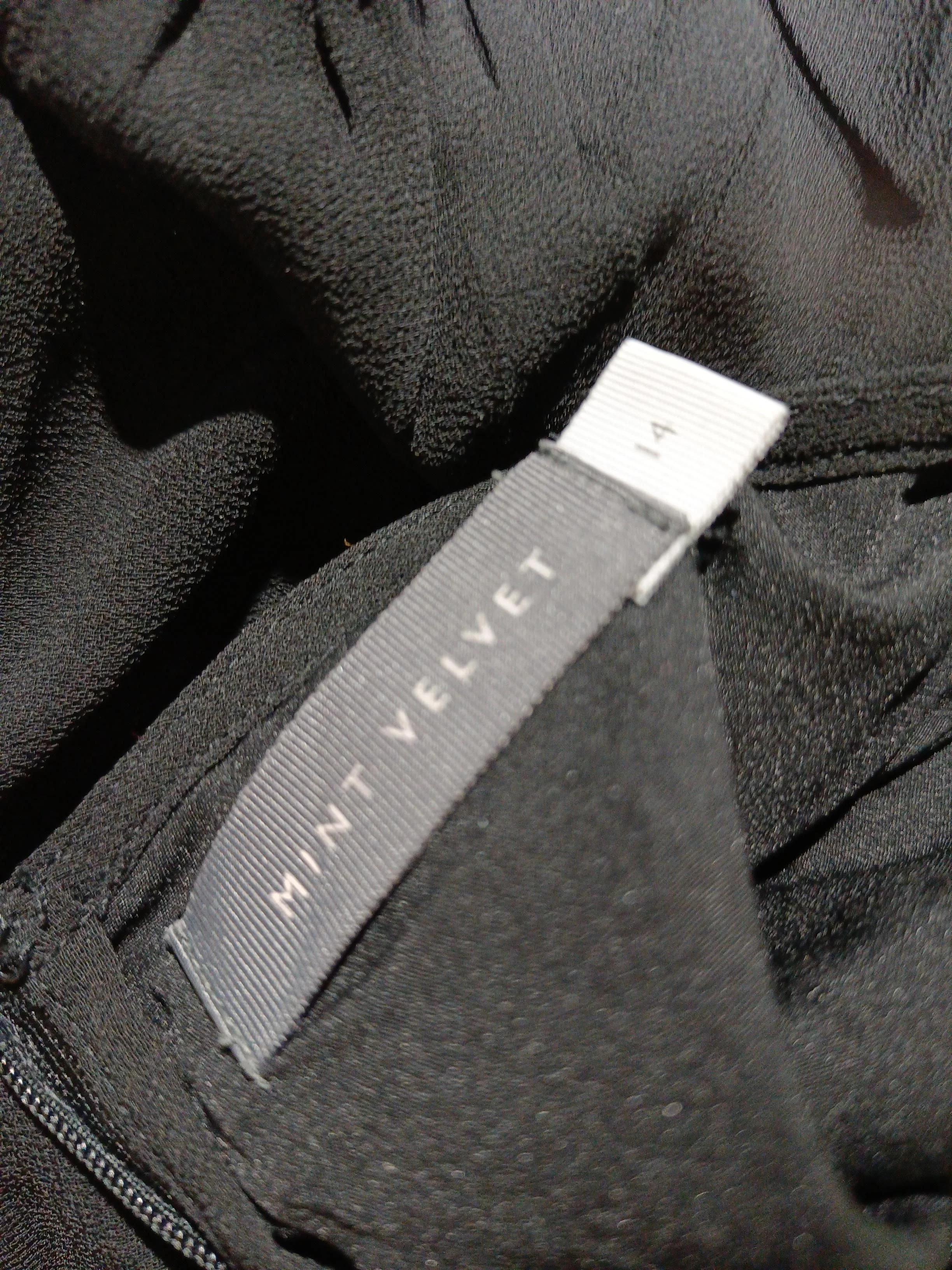 Mint Velvet T-Shirt Mini Dress UK14 in Black - Image 5