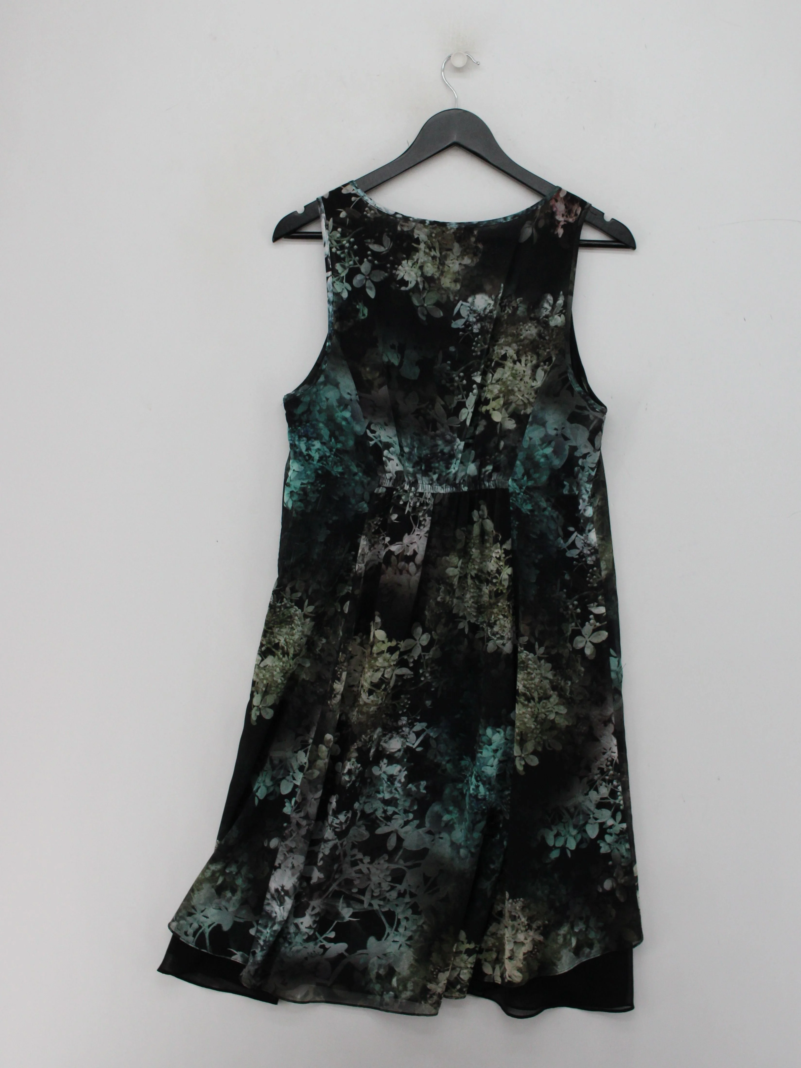Mint Velvet T-Shirt Mini Dress UK14 in Multi - Image 2
