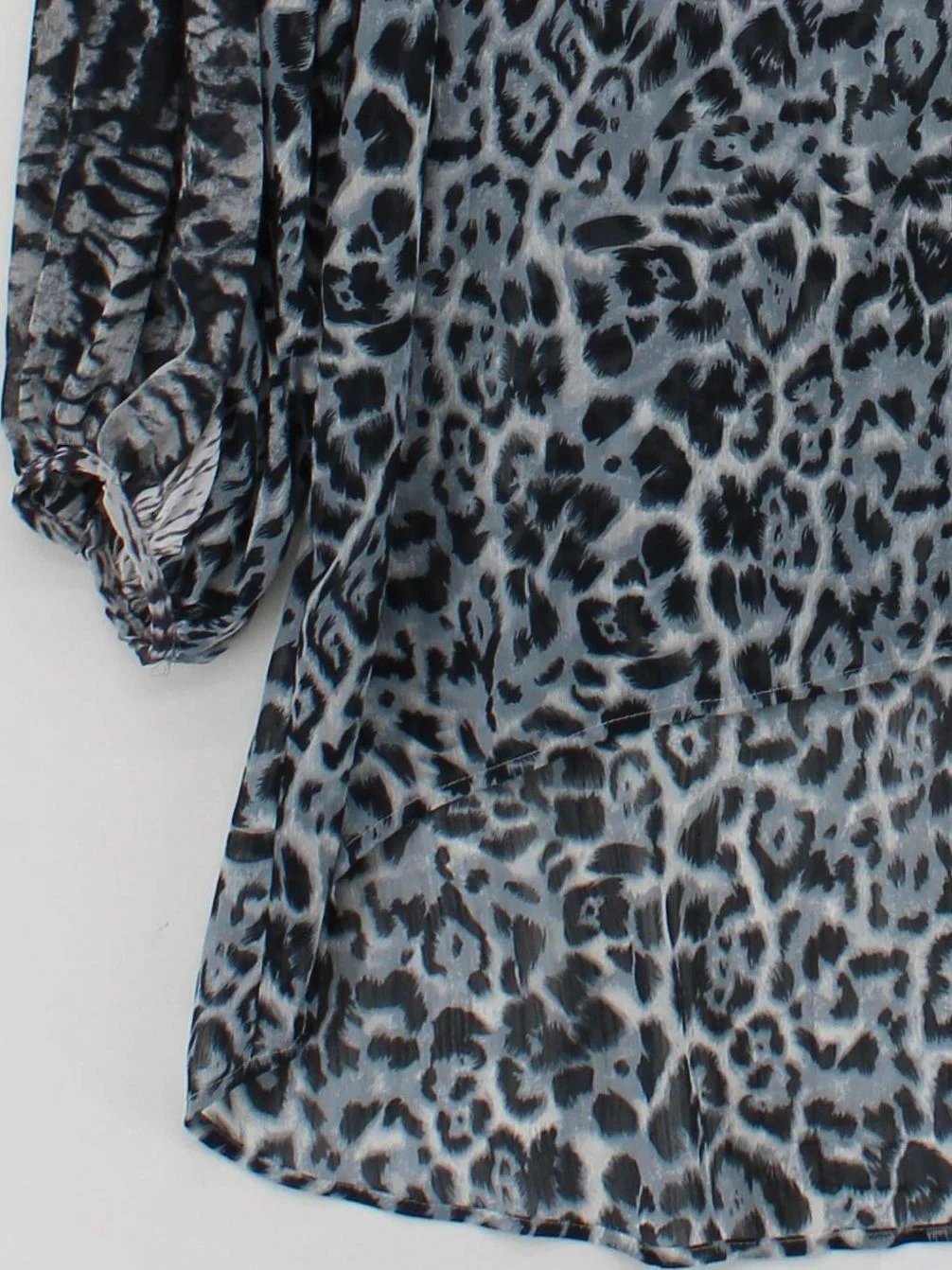 Mint Velvet Women's Blouse M Grey 100% Polyester Basic - Image 4