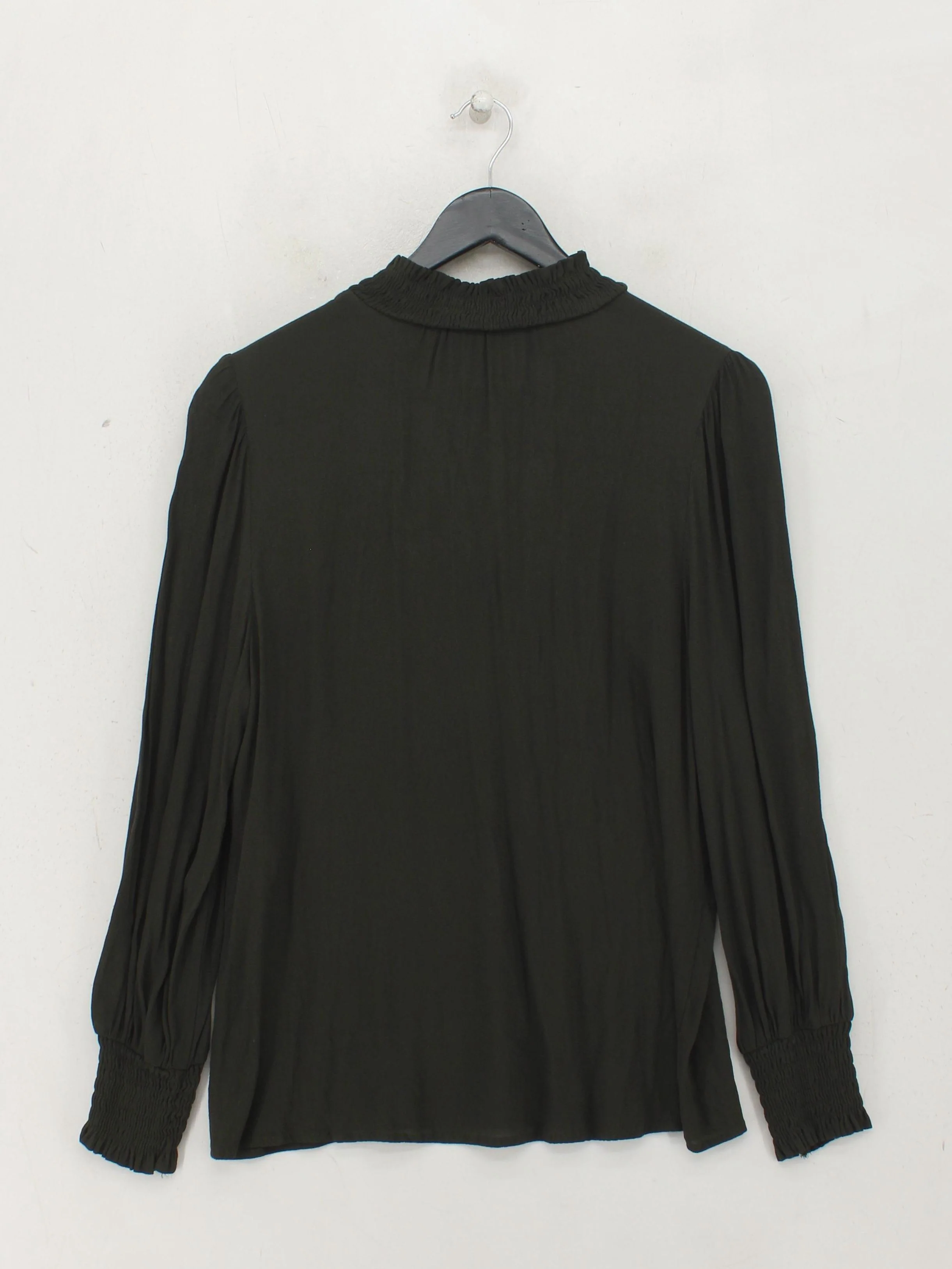 Mint Velvet Women's Blouse UK 12 Black 100% Viscose Long Sleeve V-Neck Basic - Image 2