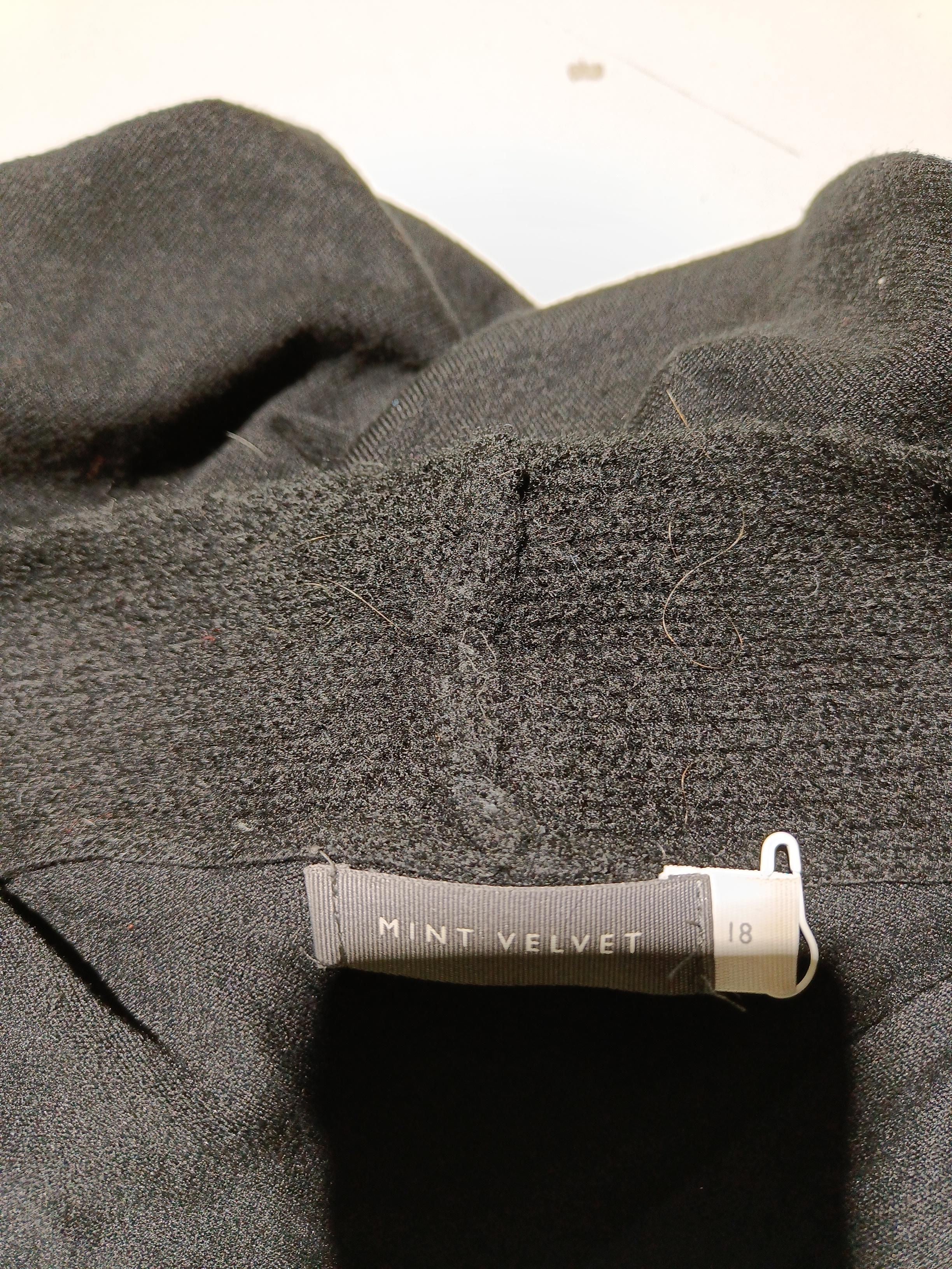 Mint Velvet Women's Cardigan UK 18 Black Acrylic with Nylon, Wool Cardigan - Image 6