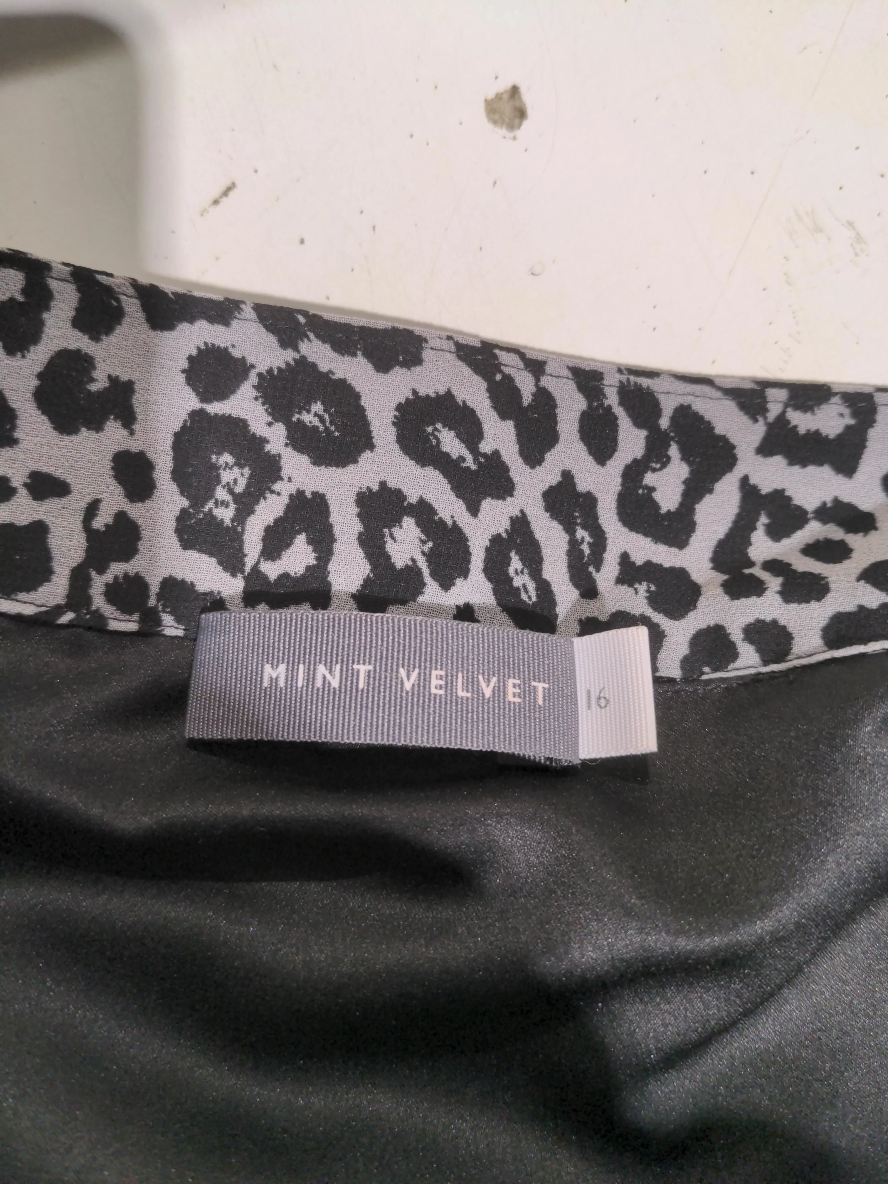 Mint Velvet Women's Maxi Skirt L Grey Animal Print 100% Other Long Maxi - Image 5