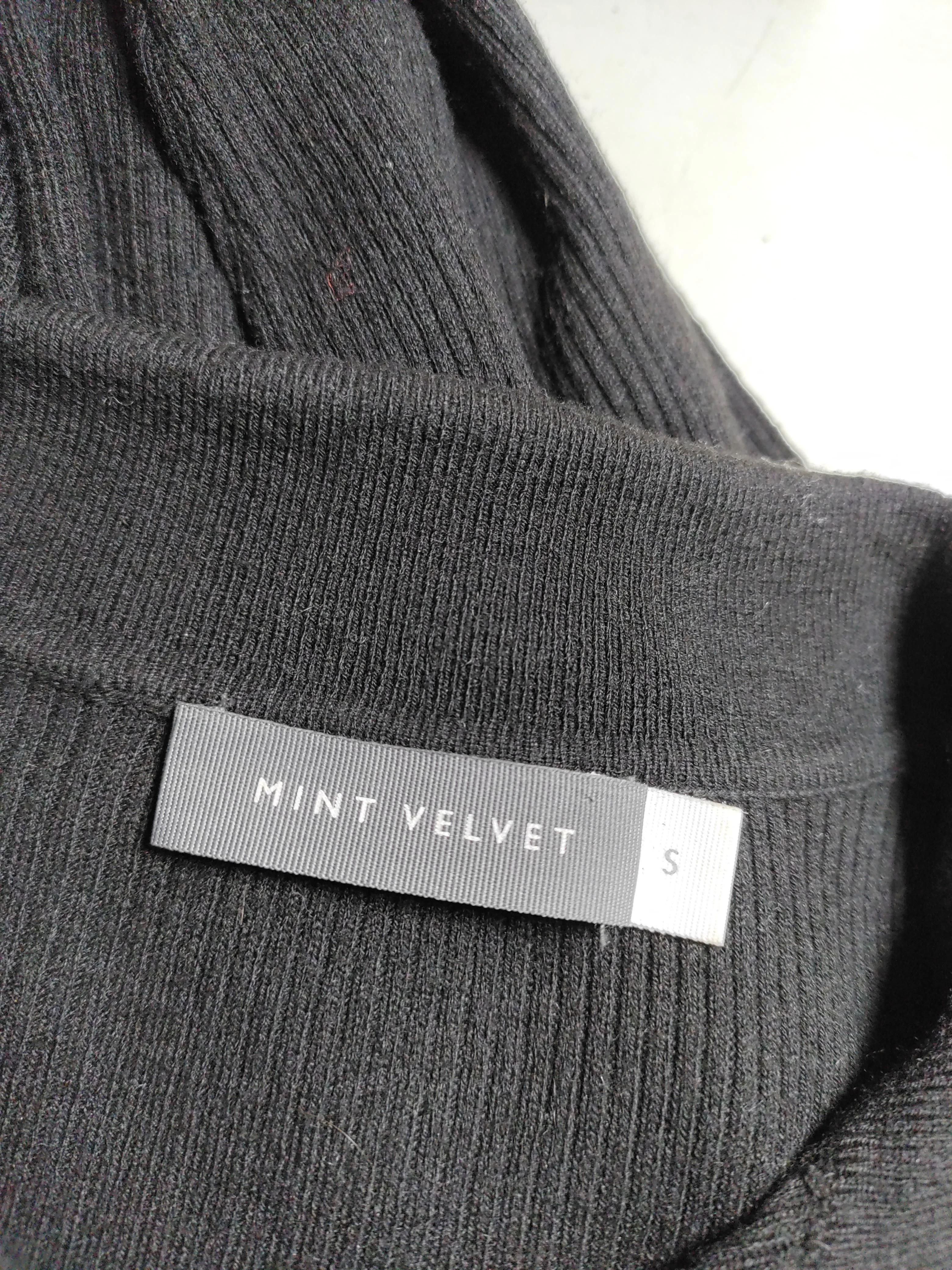 Mint Velvet Women's Polo S Black Polyester with Nylon Long Sleeve Collared Basic - Image 5