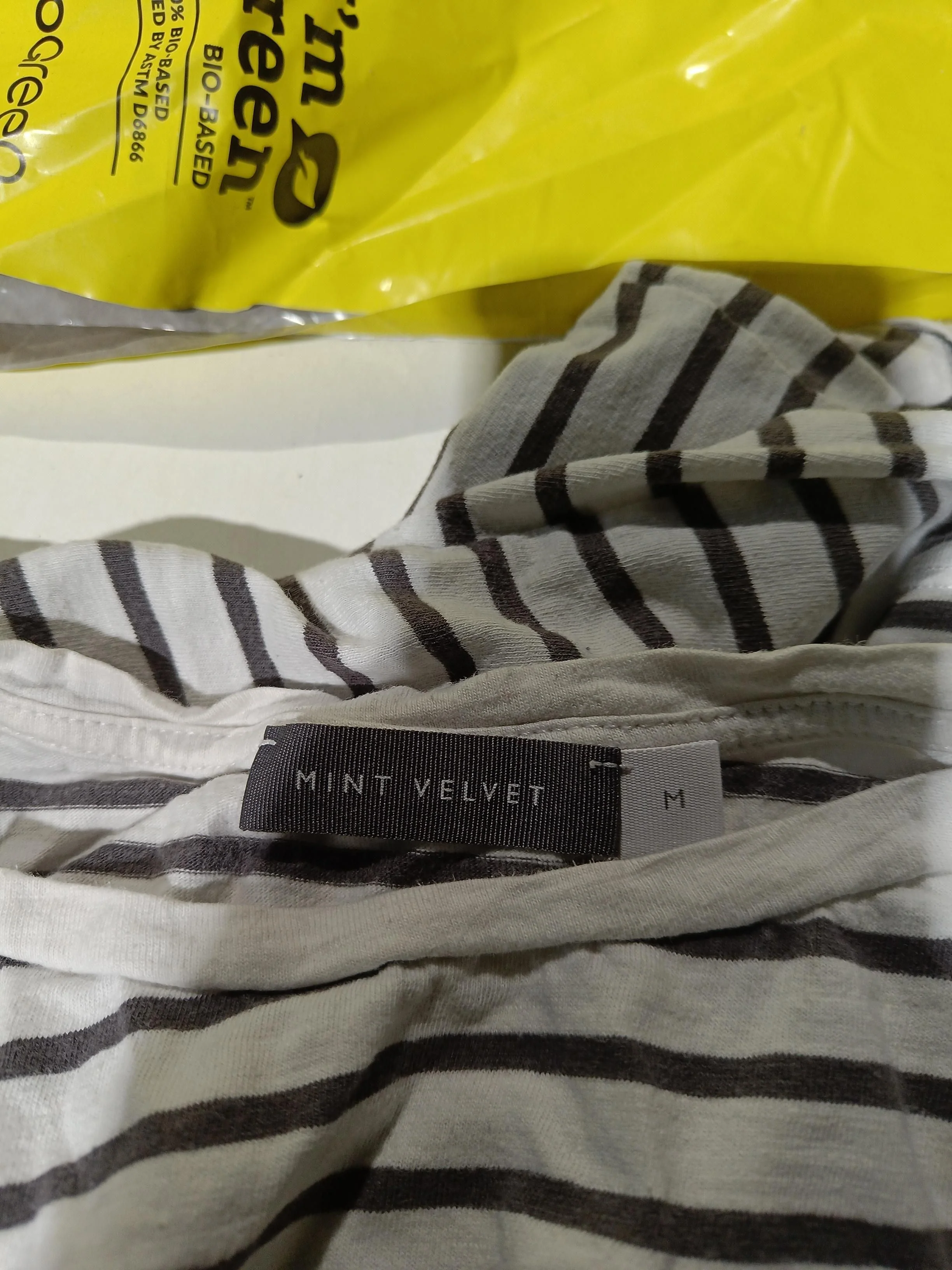 Mint Velvet Women's T-Shirt M White 100% Cotton Basic - Image 6