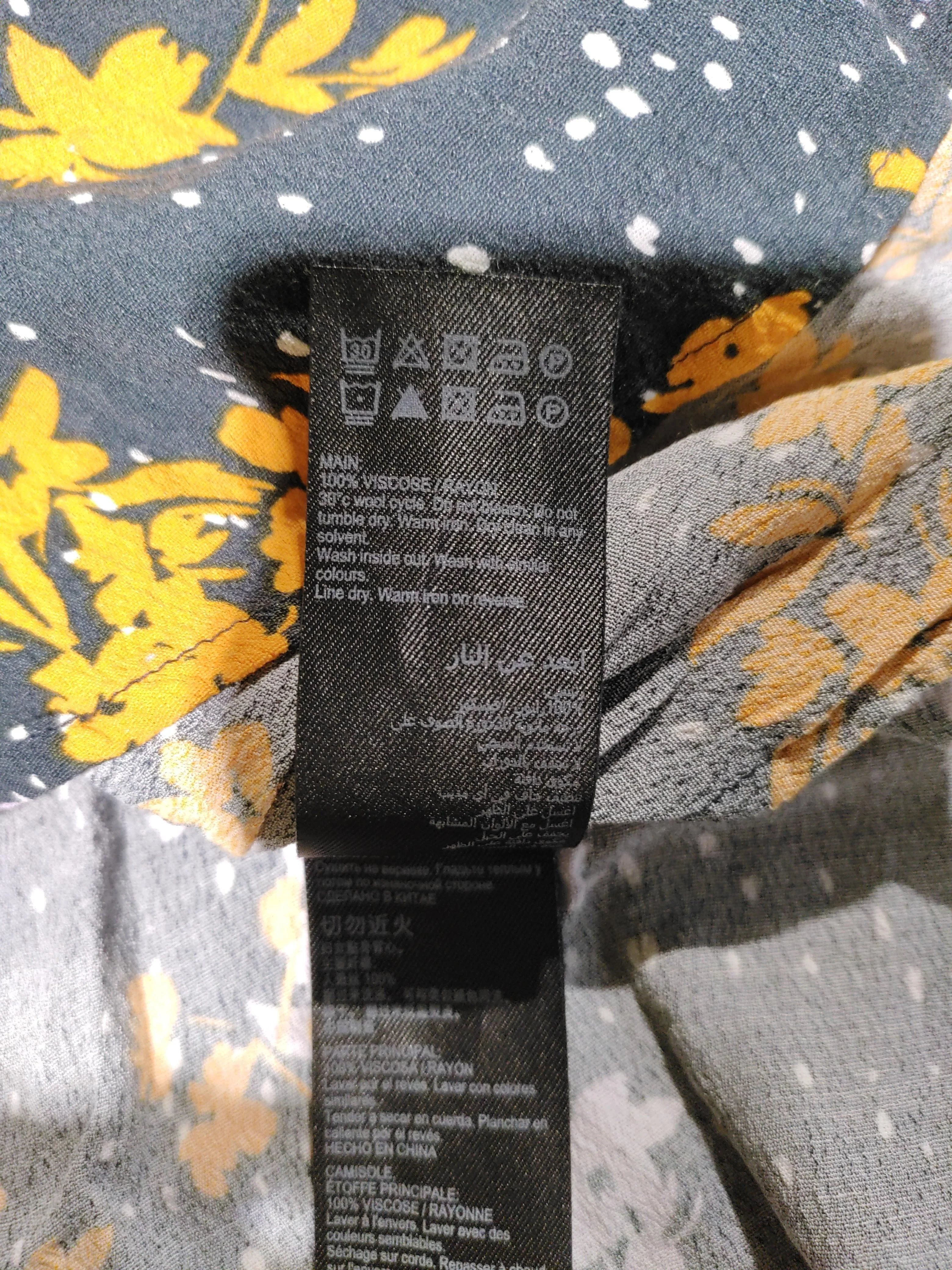 Mint Velvet Women's T-Shirt S Black 100% Viscose Camisole - Image 6