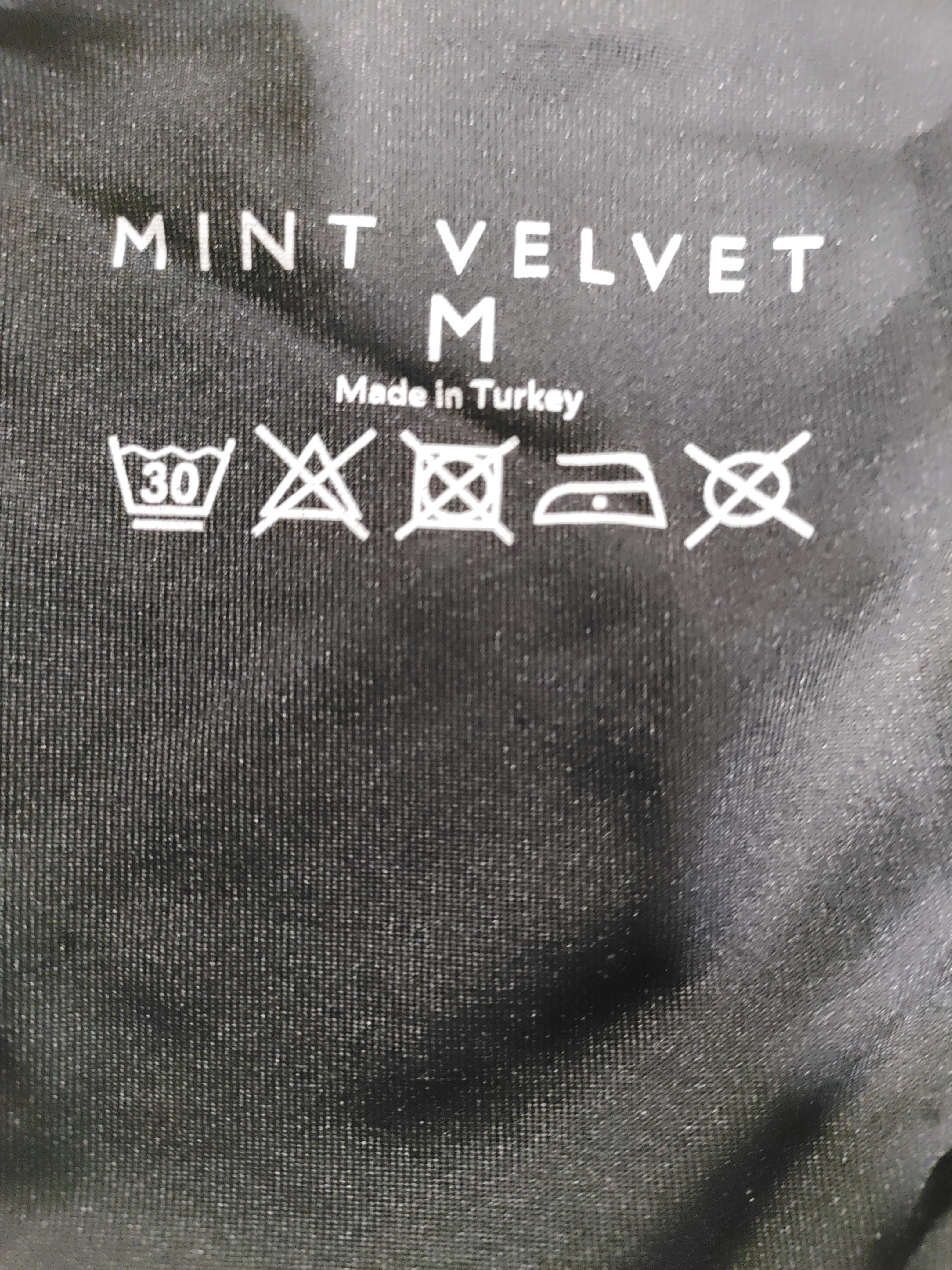 Mint Velvet Women's Top M Black Polyamide with Elastane Long Sleeve V-Neck Basic - Image 5