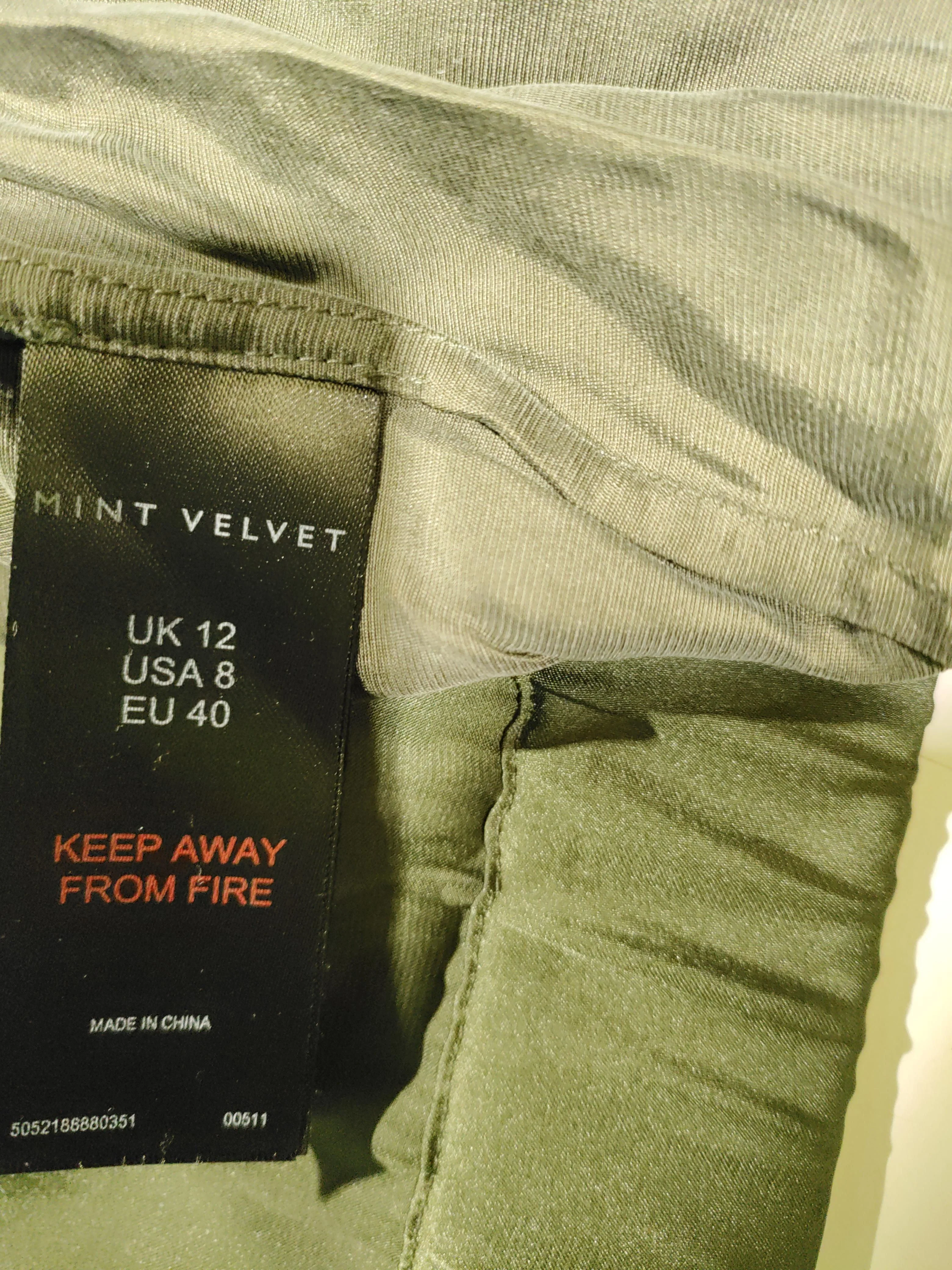 Mint Velvet Women's Top UK 12 Green 100% Other Long Sleeve V-Neck Cropped - Image 6