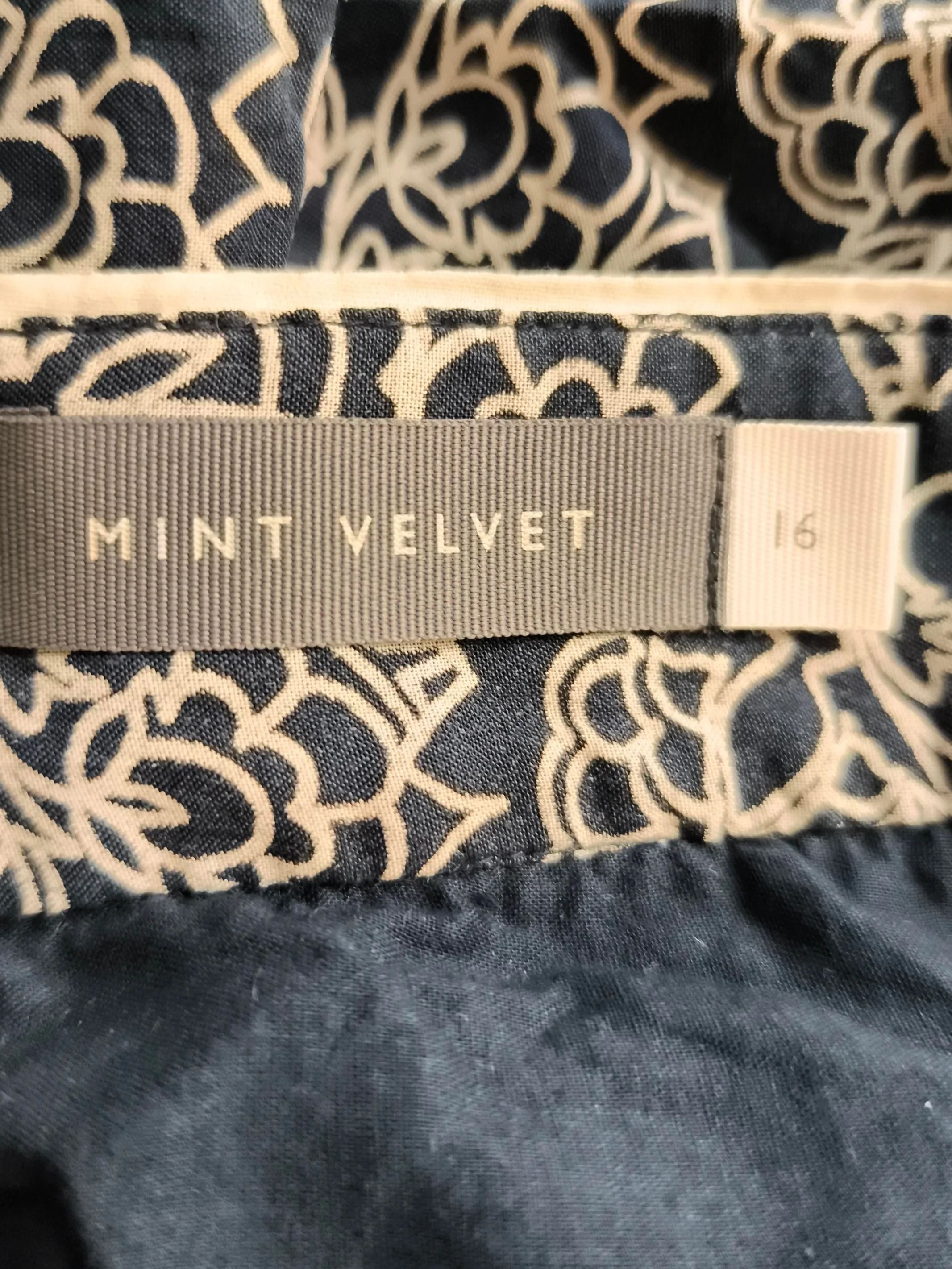Mint Velvet Women's Top UK 16 Blue Viscose with Cotton Basic - Image 5