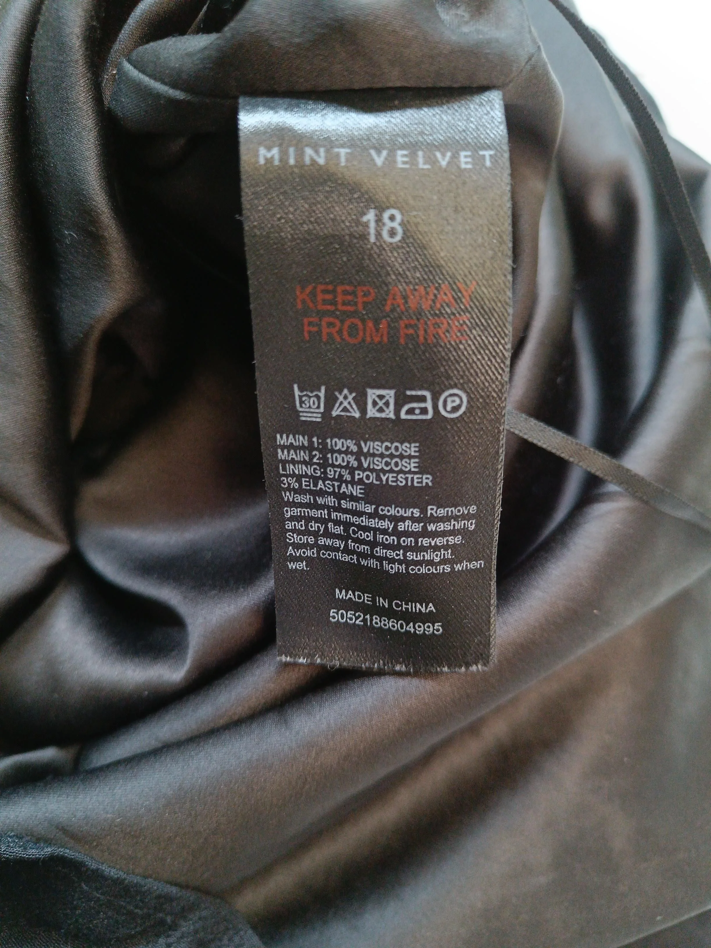 Mint Velvet Women's Top UK 18 Black Viscose with Polyester, Elastane Tunic - Image 6