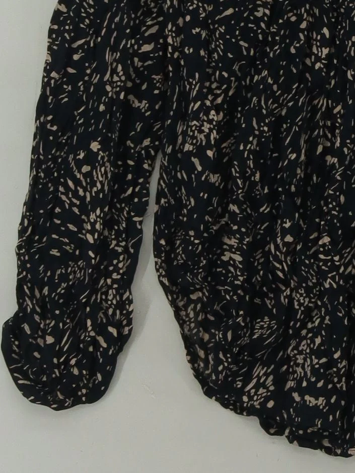 Mint Velvet Women's Top XS Black 100% Viscose Long Sleeve V-Neck Basic - Image 4