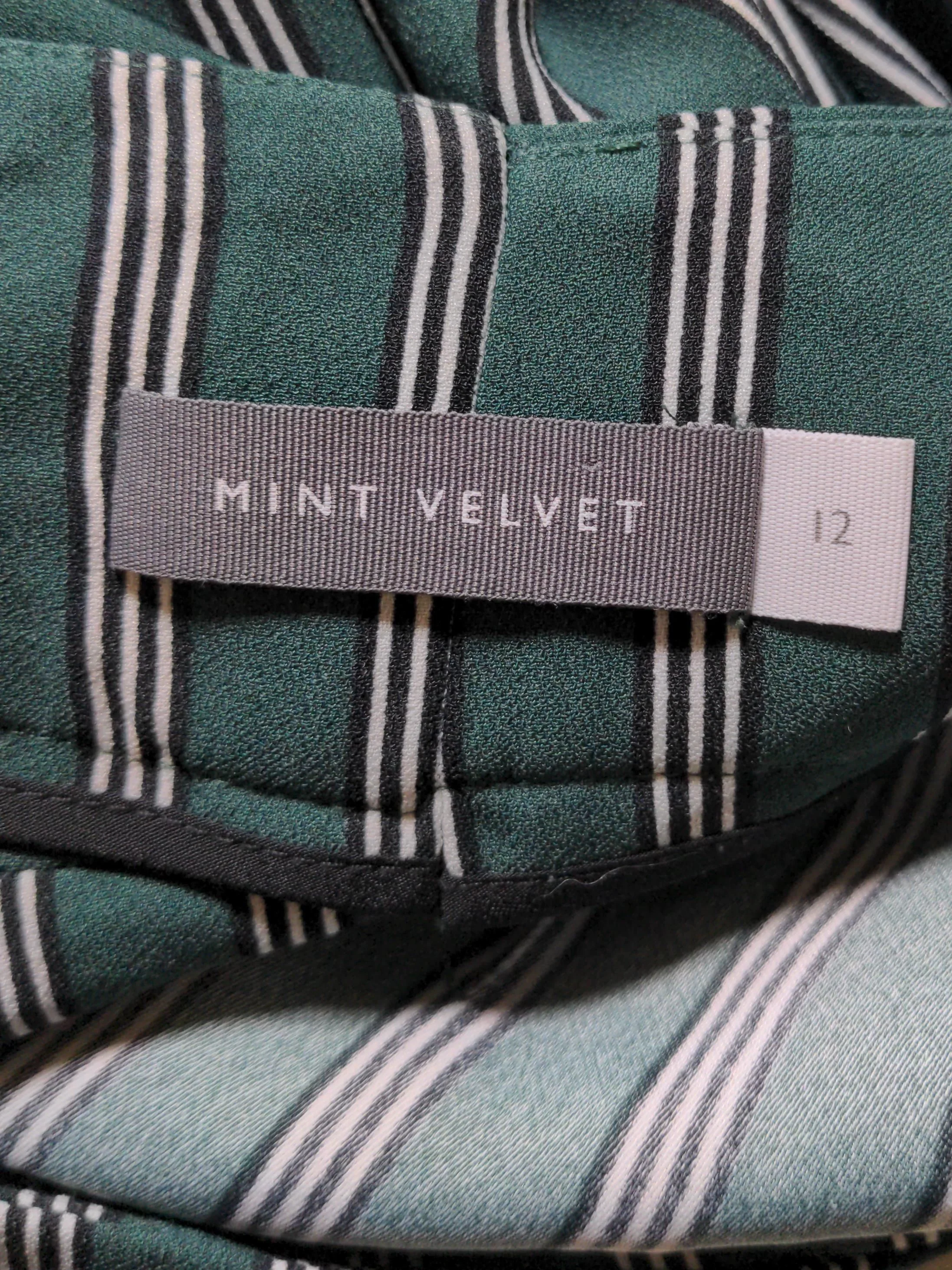 Mint Velvet Women's Trousers UK 12 Green 100% Polyester Sweatpants - Image 5