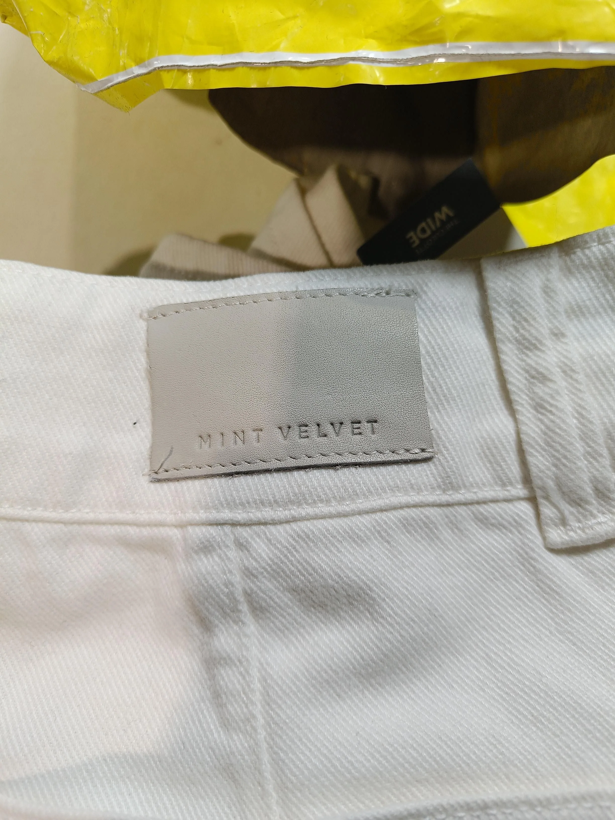 Mint Velvet Women's Trousers UK 14 White Cotton New with tags - Image 5
