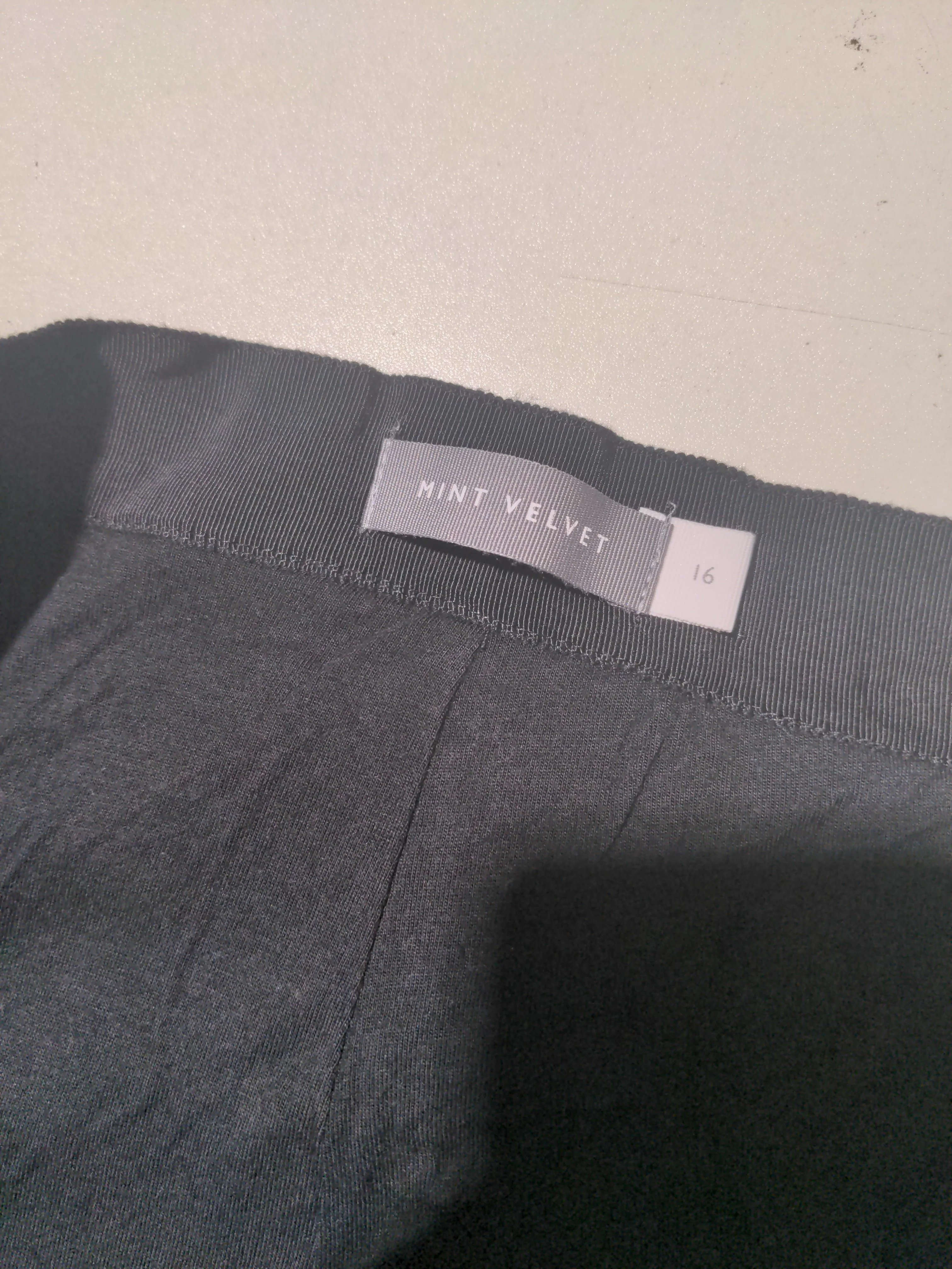 Mint Velvet Women's Trousers UK 16 Black Nylon with Viscose Tapered Chino - Image 5