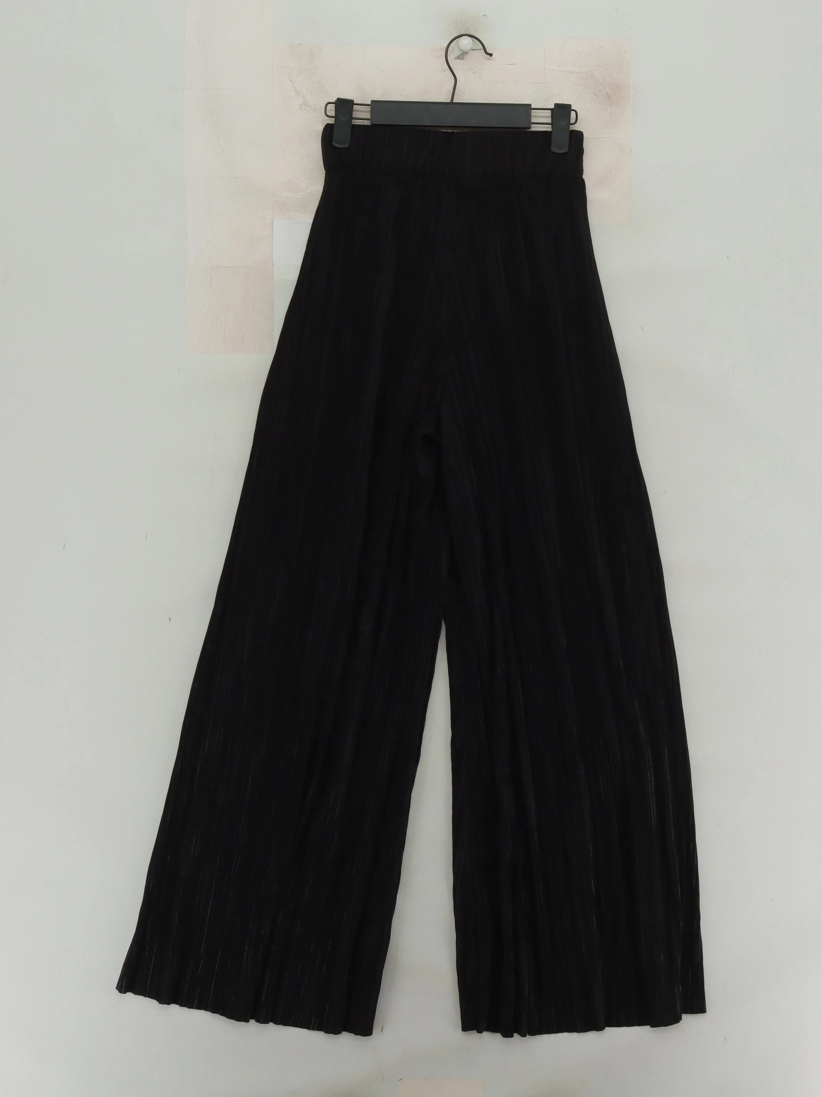 Mint Velvet Women's Trousers XS Black 100% Polyester Wide-Leg Sweatpants - Image 2