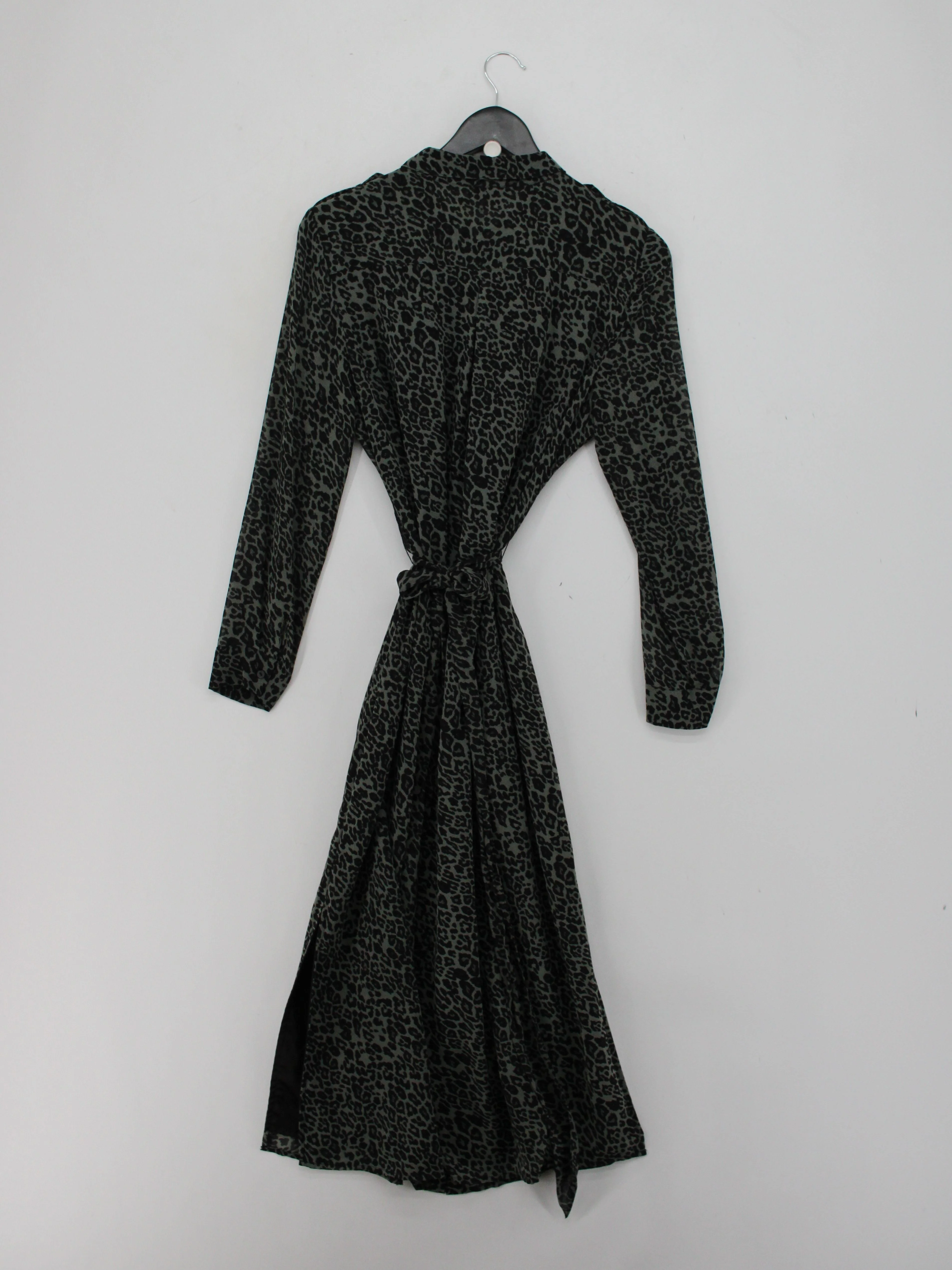 Mint Velvet Wrap Midi Dress UK12 in Multi - Image 2