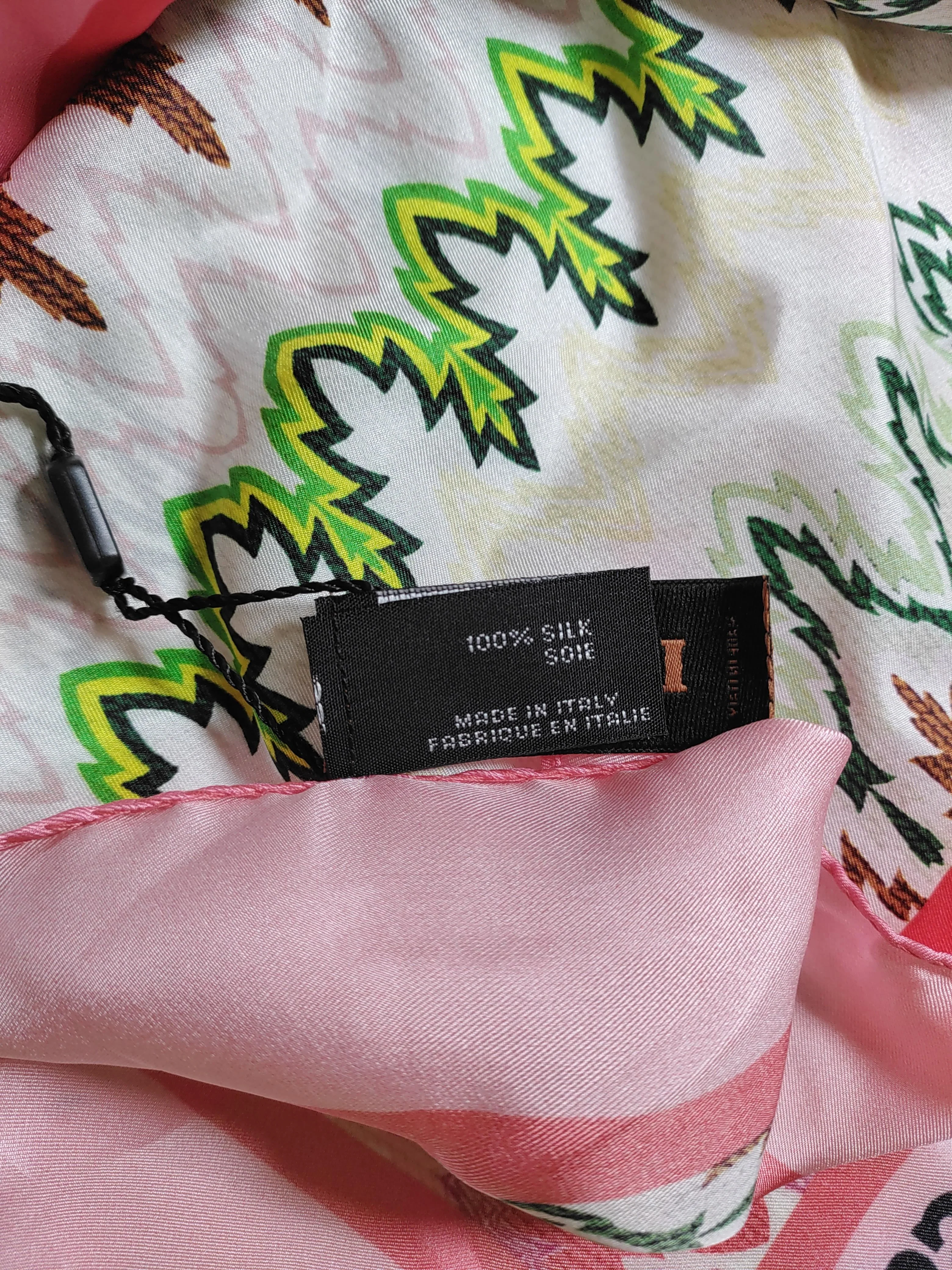 Missoni Women's Scarf Pink Geometric 100% Silk Rectangle Scarf - Image 6