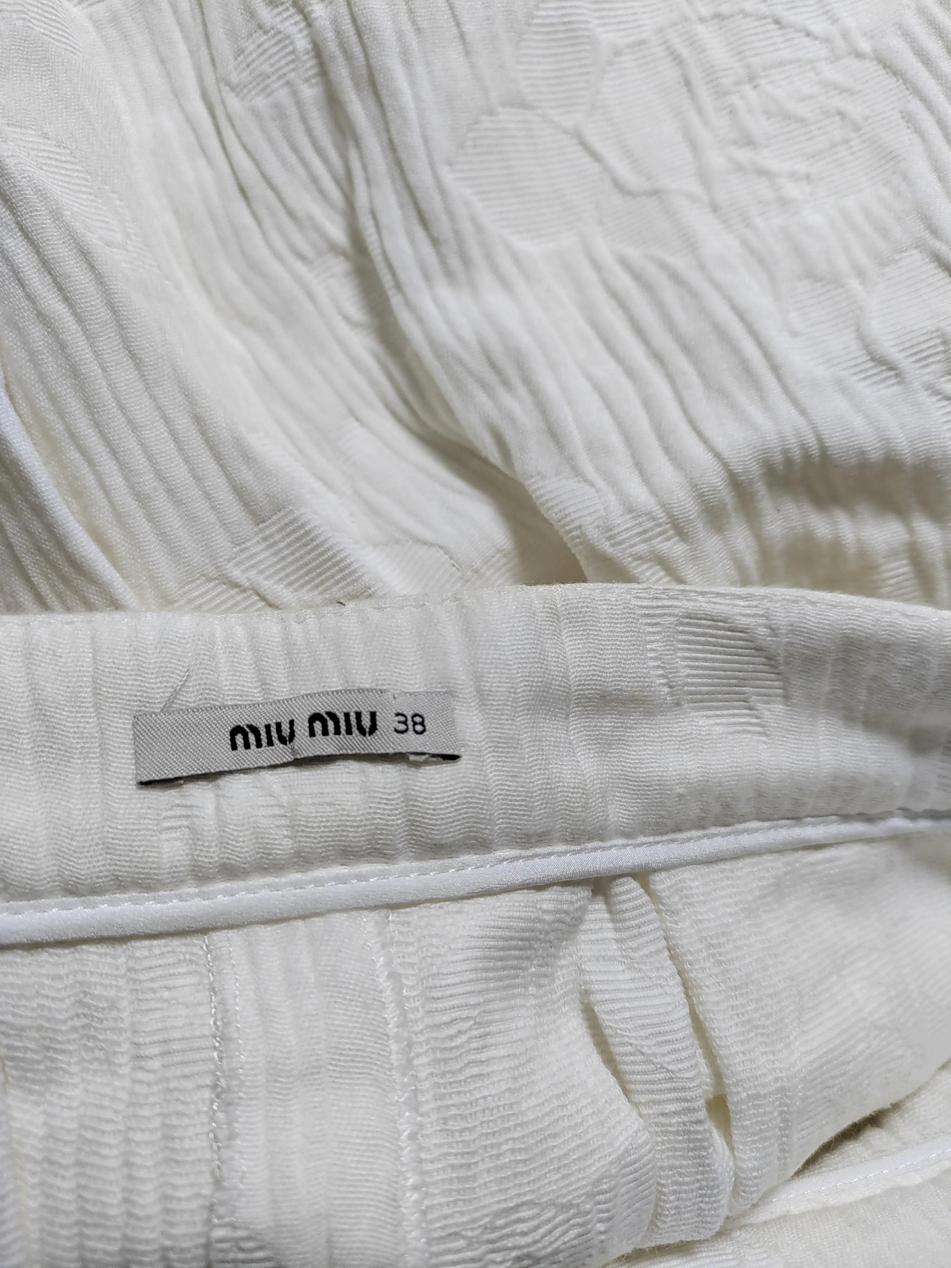 Miu Miu Women's Mini Skirt UK 6 White 100% Polyester Short Mini - Image 6