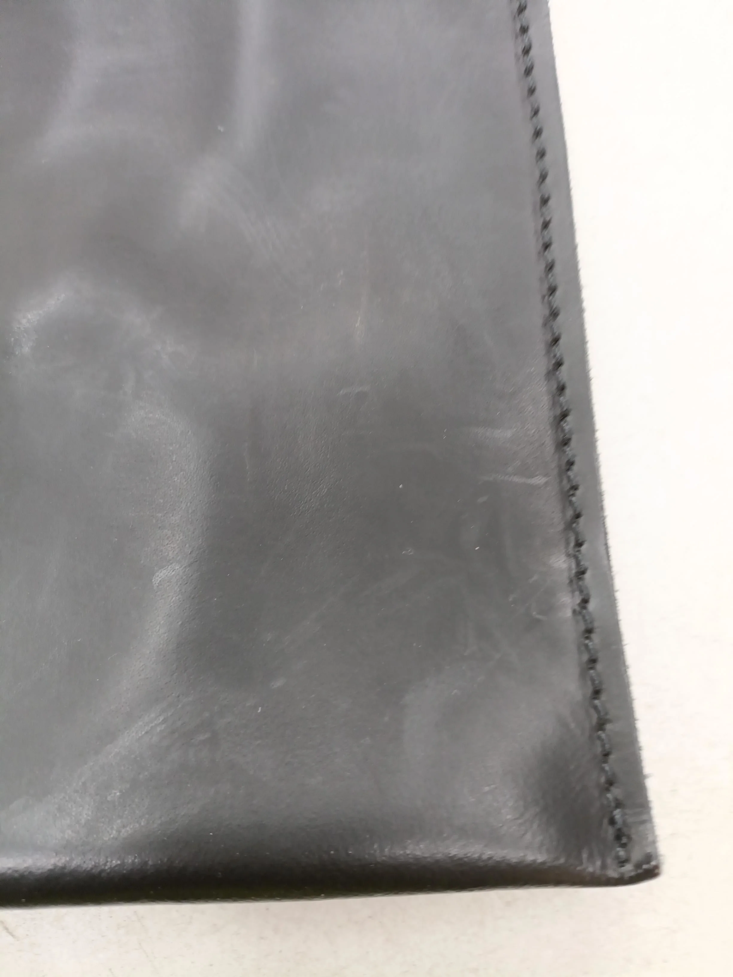 Mm6 Maison Margiela Women's Bag Black 100% Leather Clutch - Image 3