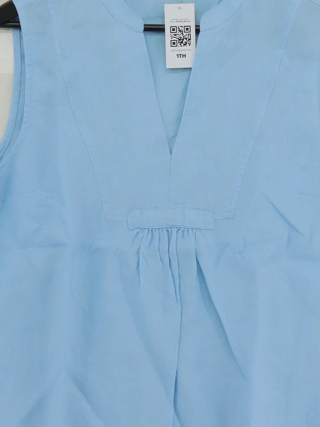 Monsoon Women's Blouse L Blue 100% Linen Sleeveless V-Neck Basic - Image 3