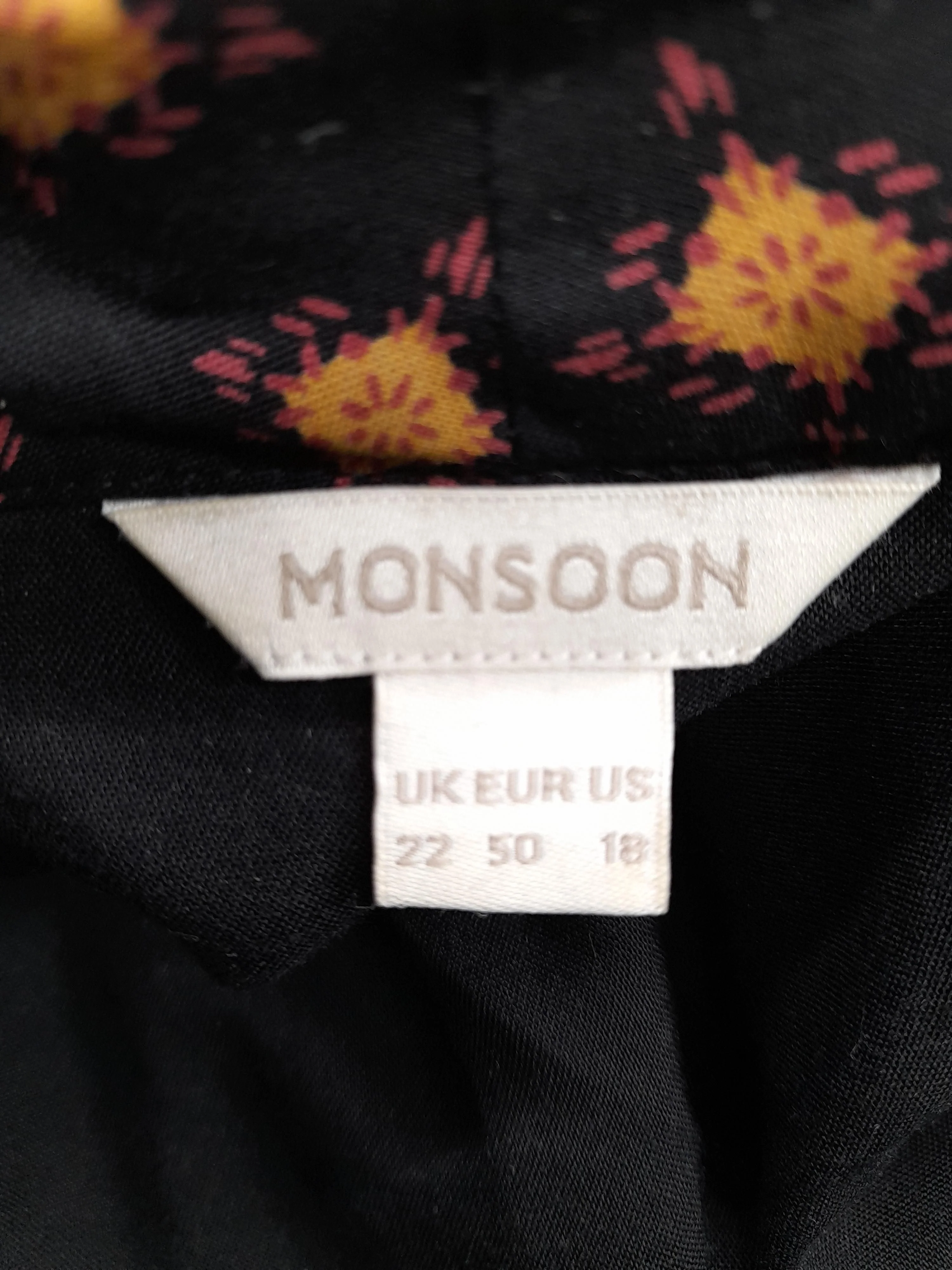 Monsoon Women's Blouse UK 22 Black 100% Viscose Long Sleeve Collared Basic - Image 5