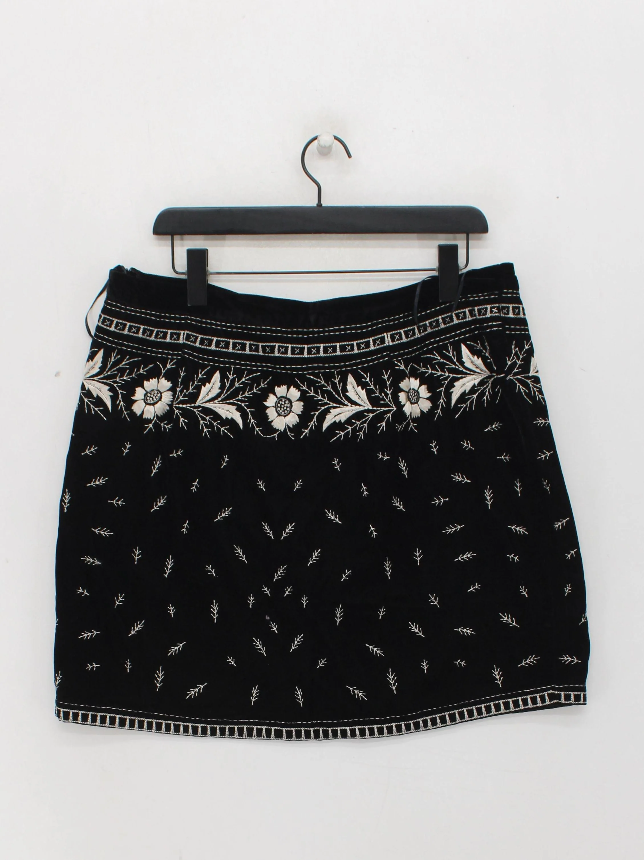 Monsoon Women's Mini Skirt UK 16 Black Floral Polyester with Viscose Short Mini - Image 2