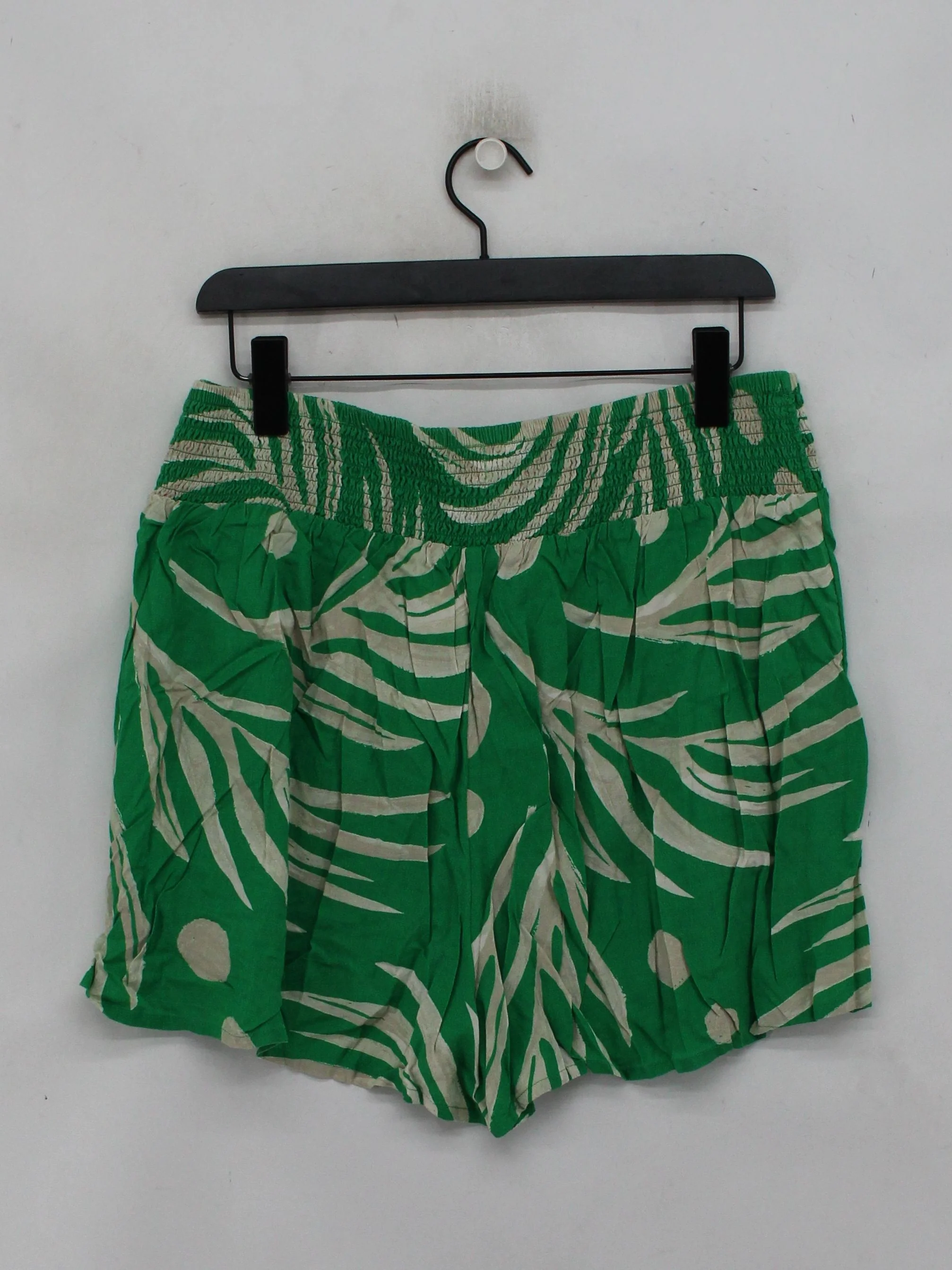 Monsoon Women's Shorts L Green Floral 100% Viscose Sweat - Image 2