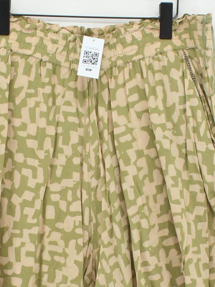 Monsoon Women's Shorts L Green Geometric 100% Viscose Sweat - Image 3