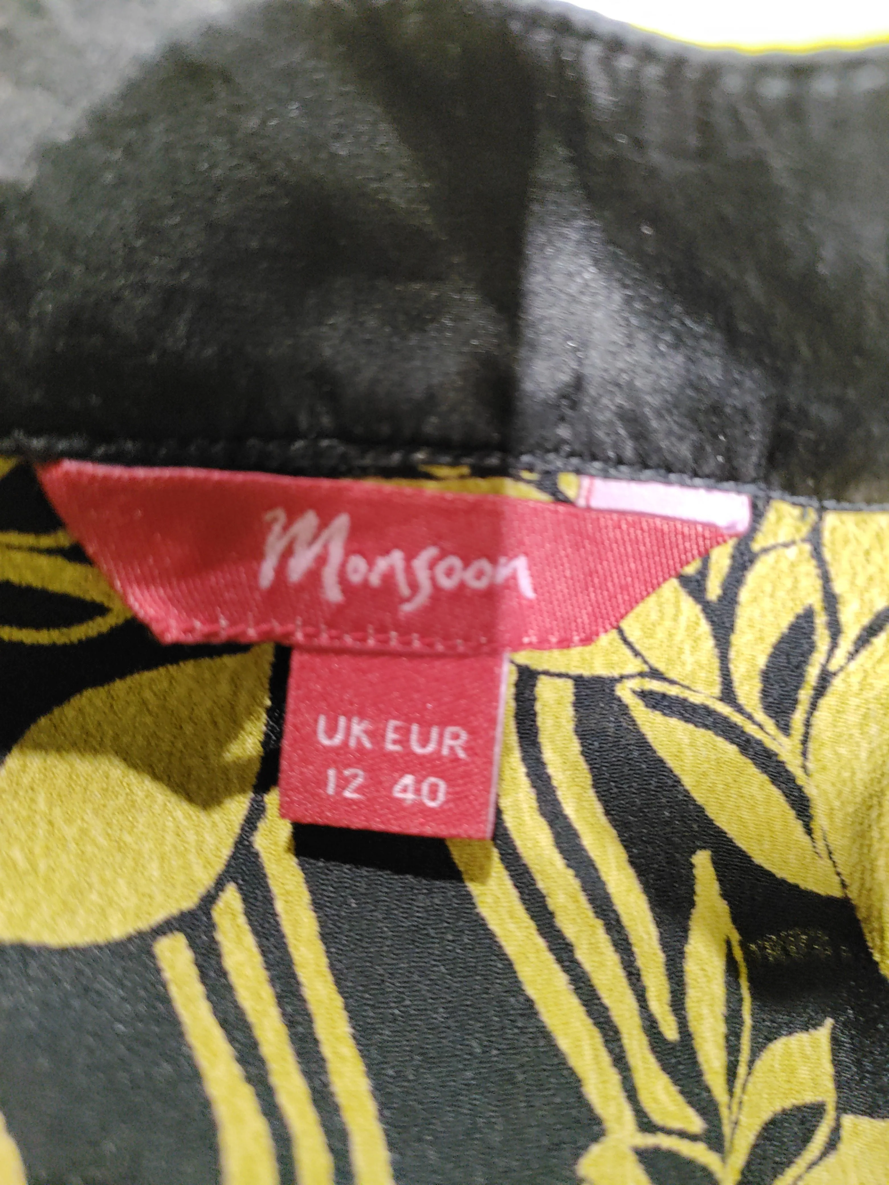 Monsoon Women's Top M Black Floral 100% Other Sleeveless V-Neck Basic - Image 5