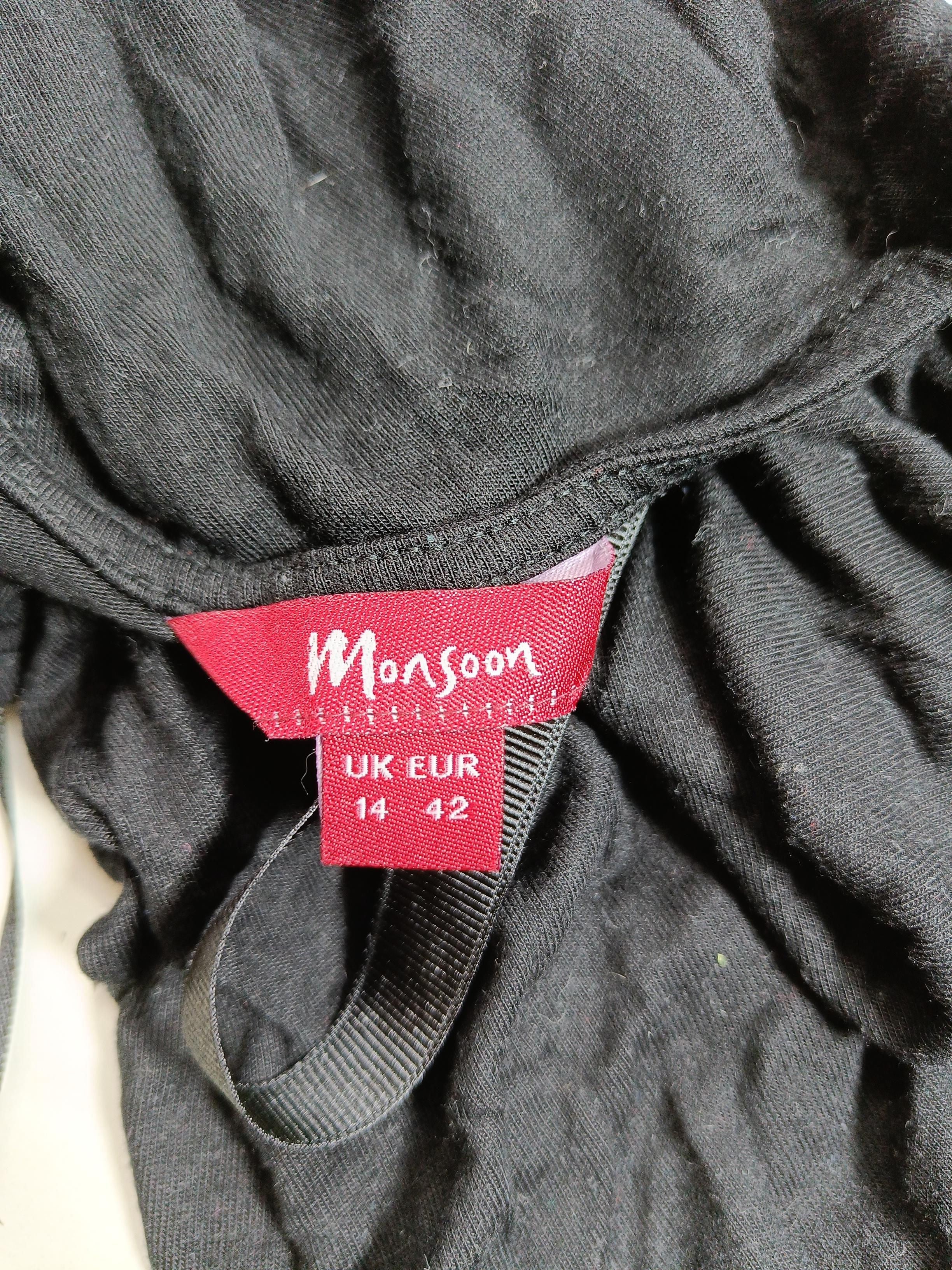 Monsoon Women's Top UK 14 Black 100% Viscose Sleeveless V-Neck Basic - Image 6