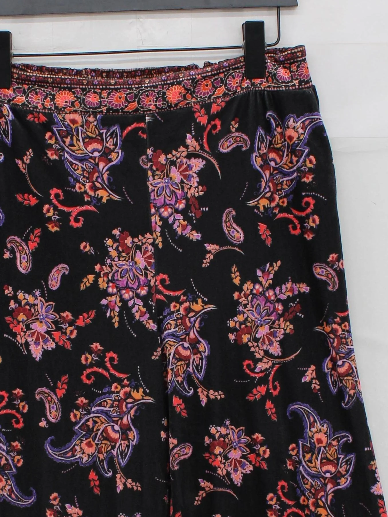 Monsoon Women's Trousers M Black Polyester with Elastane Sweatpants - Image 3