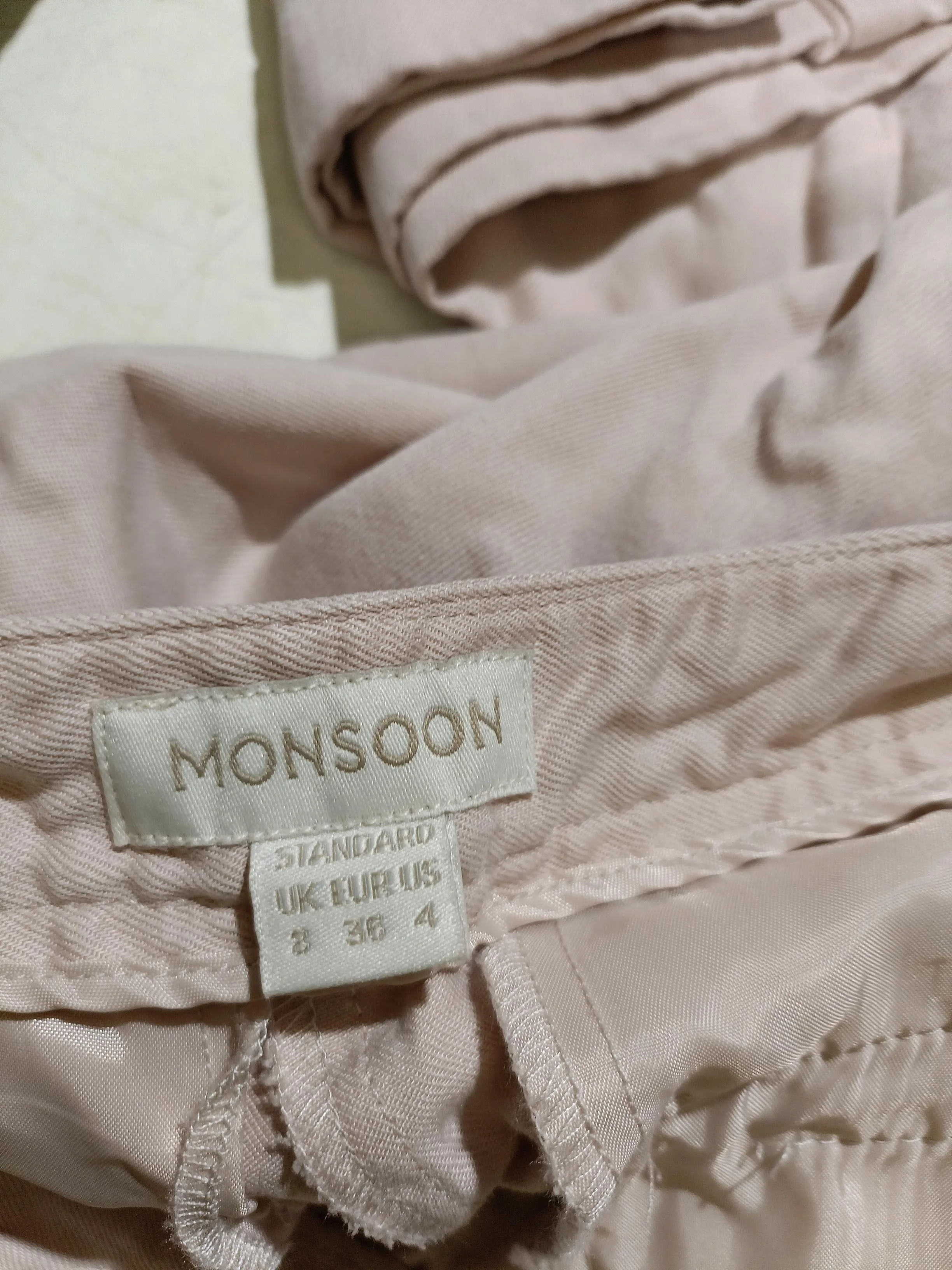 Monsoon Women's Trousers UK 8 Cream 100% Lyocell Modal Wide-Leg Chino - Image 6