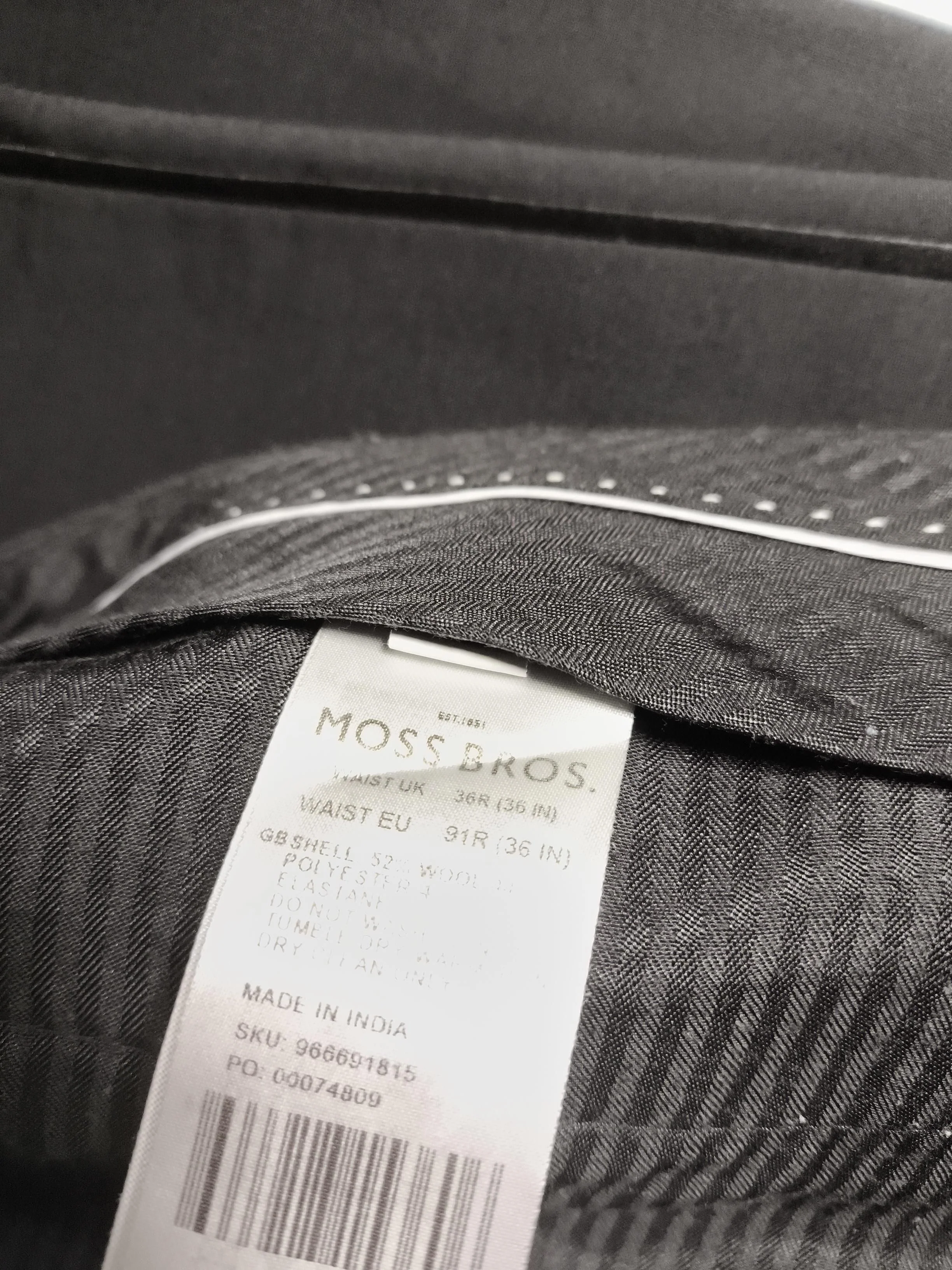 Moss Bros Men's Trousers W 36 in Black Wool with Polyester, Elastane Chino - Image 6