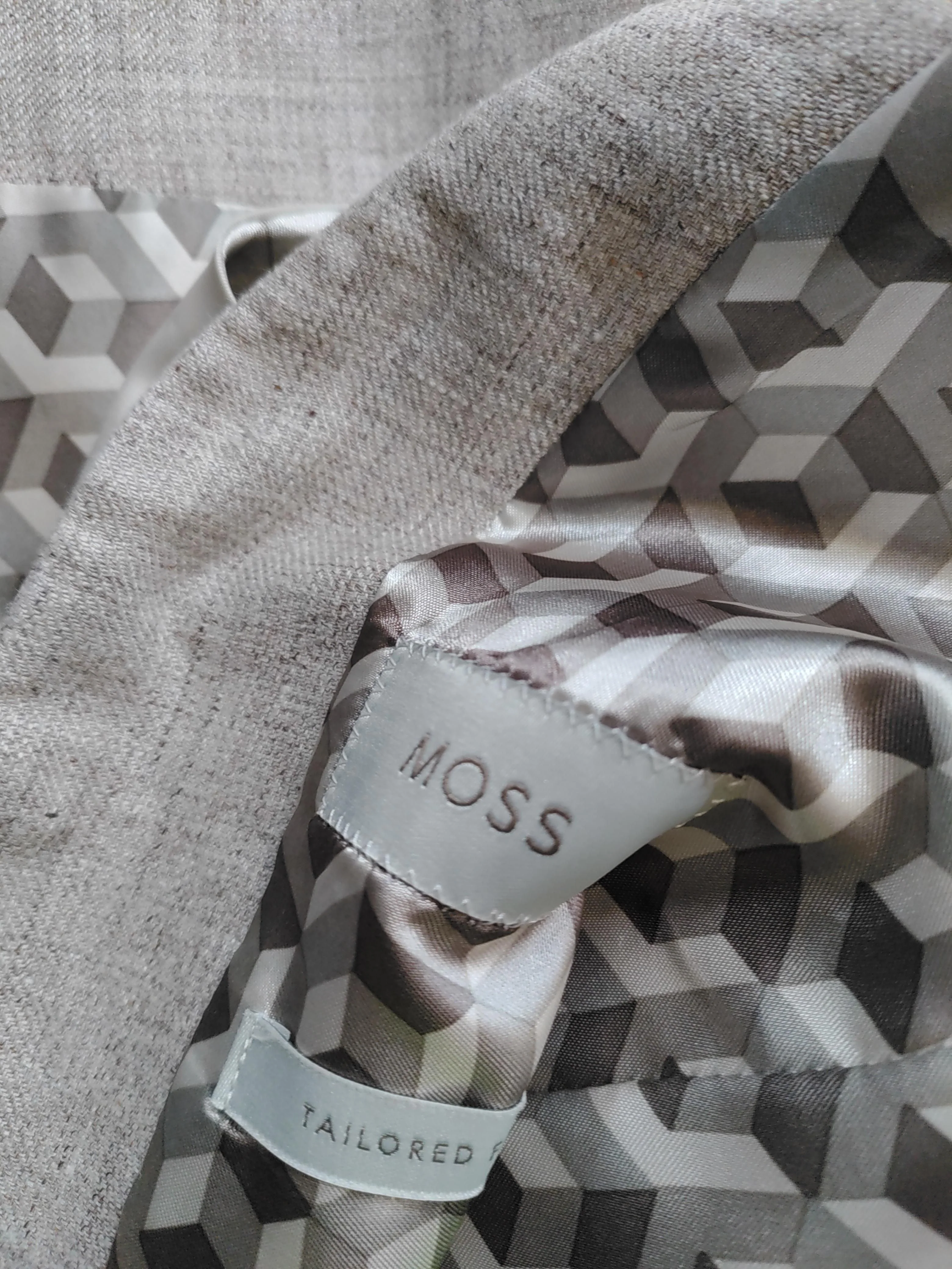 Moss Men's Two Piece Suit Chest: 46 in Tan Linen with Polyester 2 Piece - Image 6