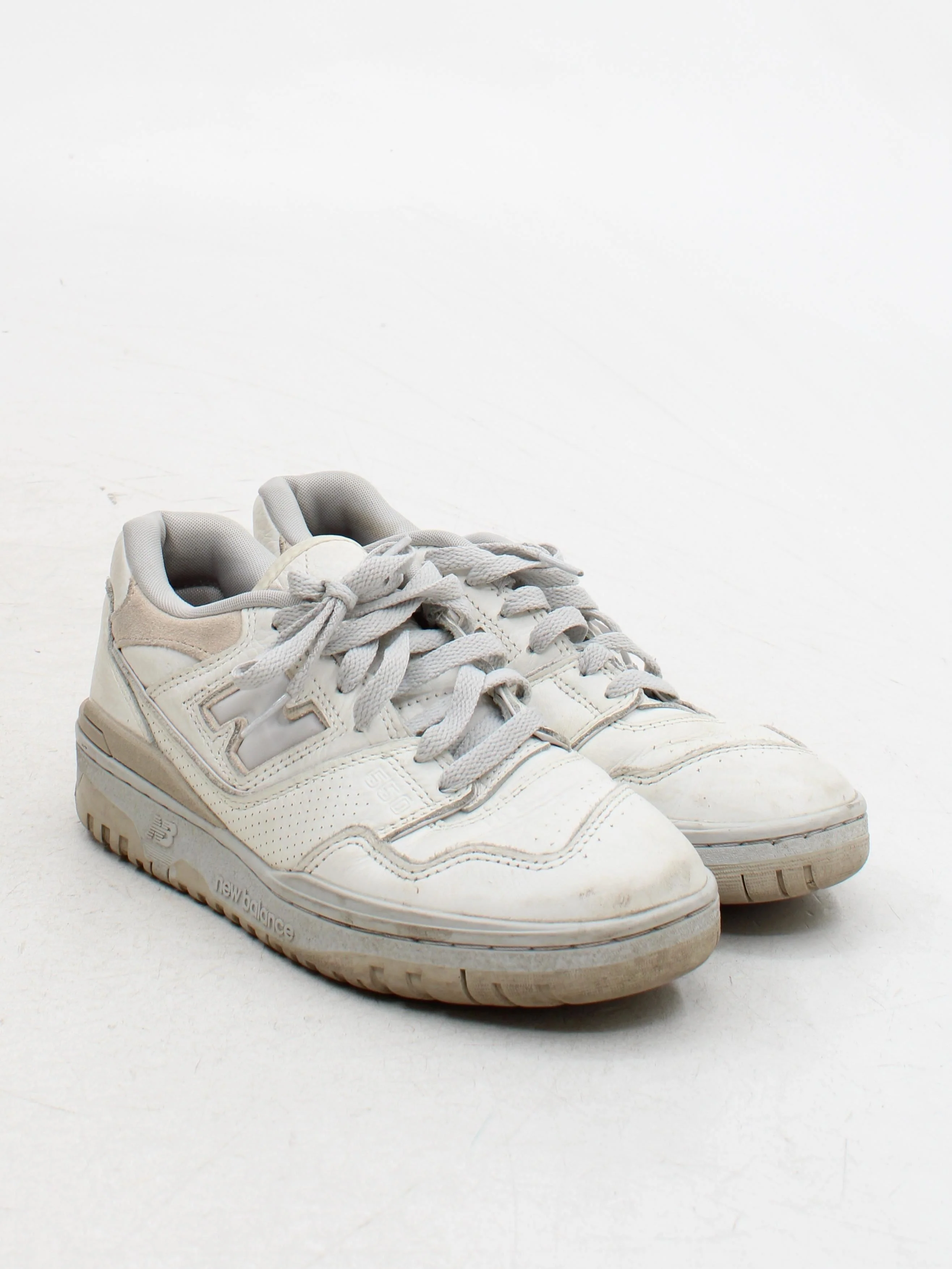 New Balance 550 Women's Trainers UK6.5 EU40 US8.5 in White - Image 4