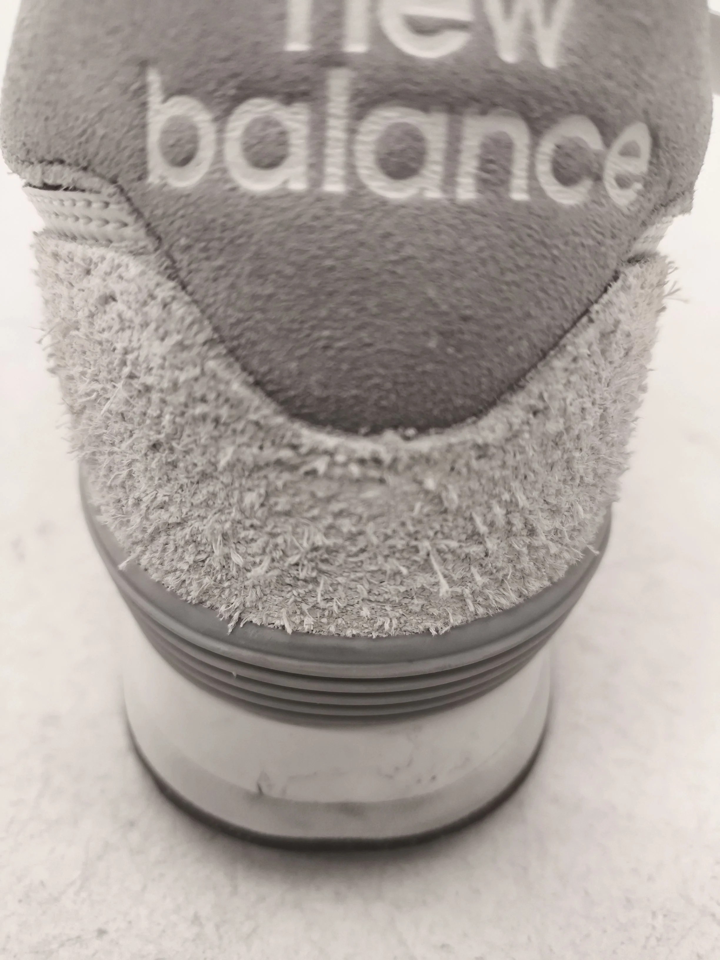 New Balance 574 Women's Trainers EU42 in Cream - Image 8