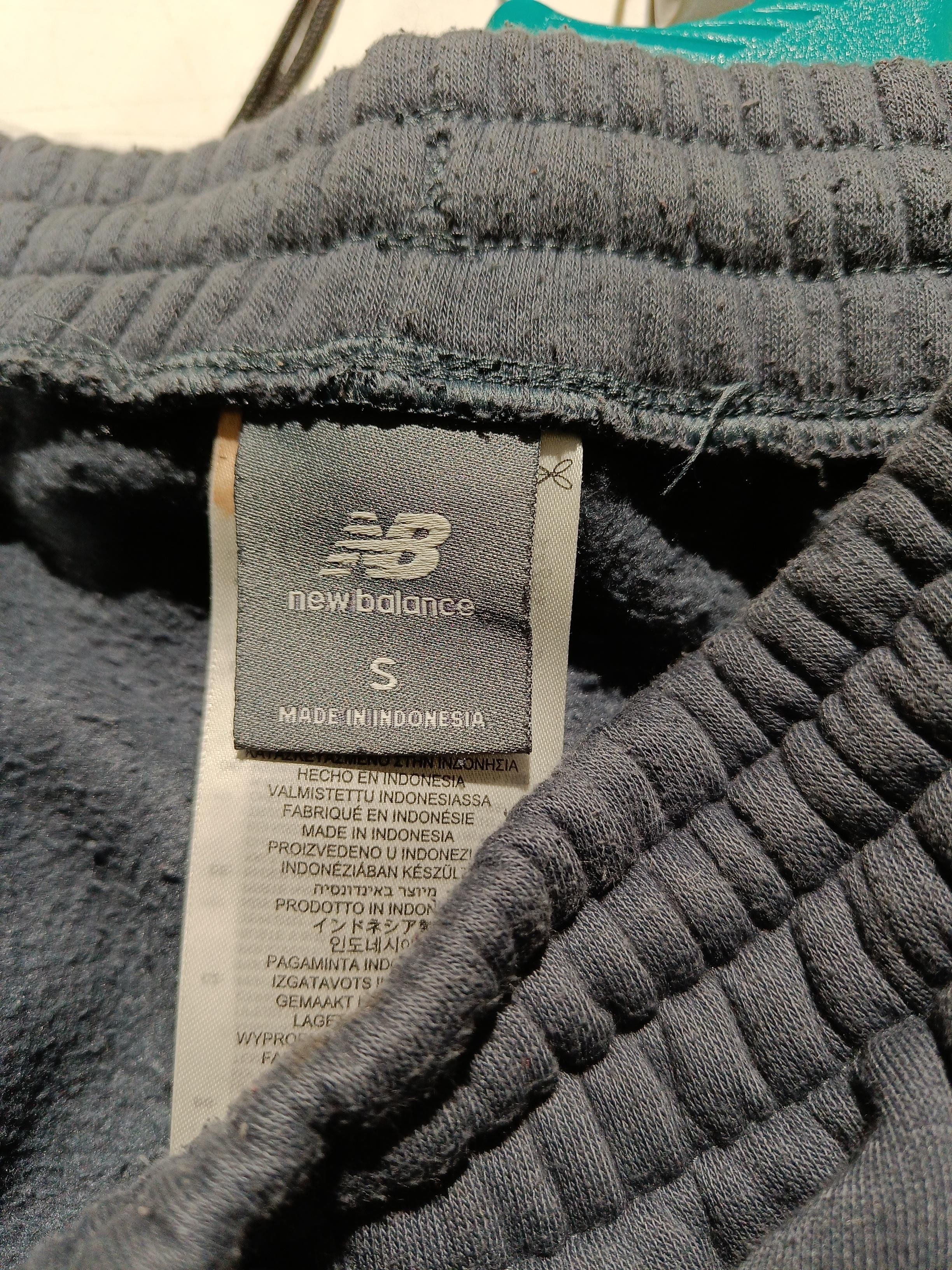 New Balance Men's Sports Bottoms S Grey 100% Other Tapered Sweatpants - Image 7