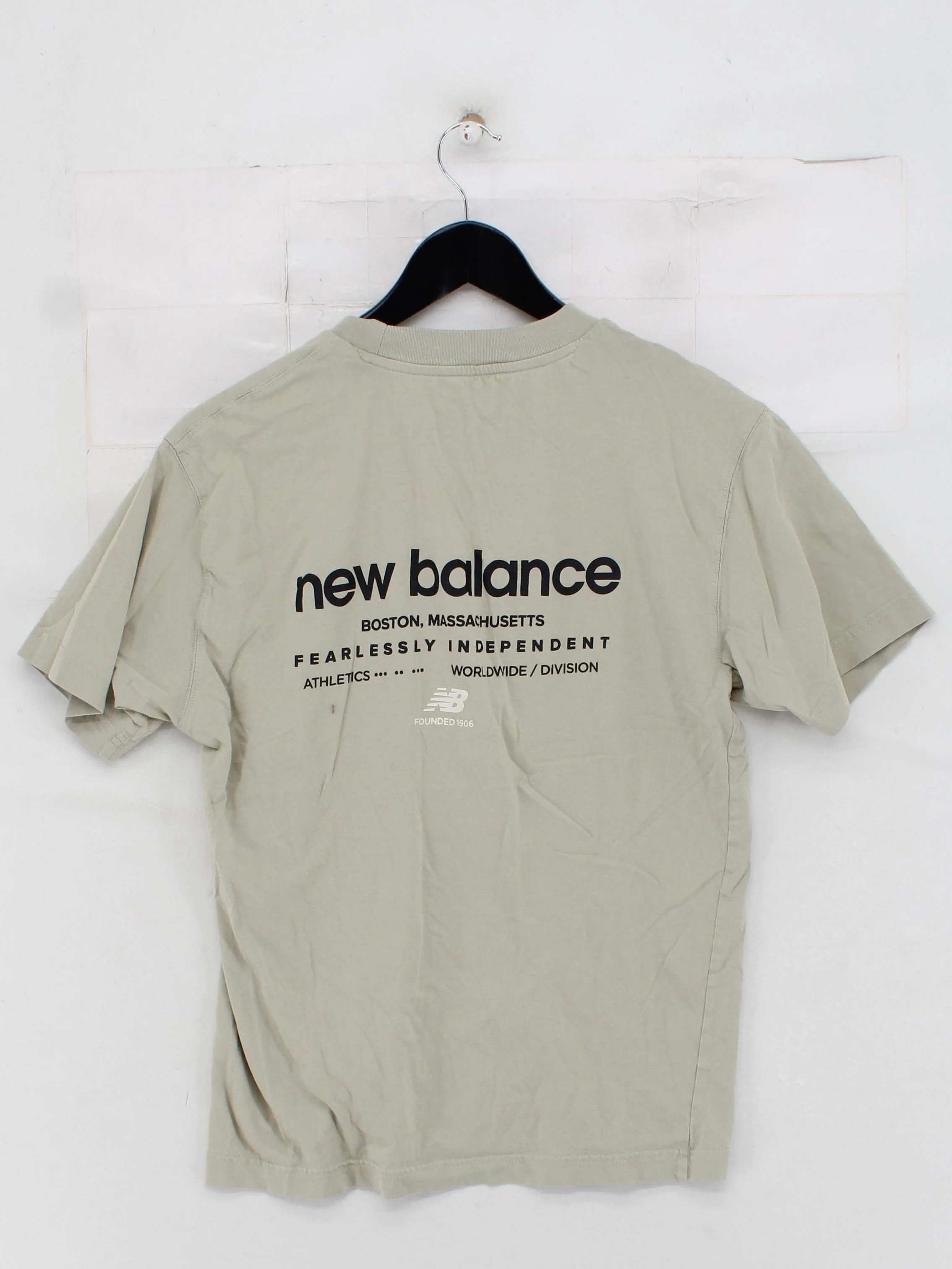 New Balance Men's T-Shirt S Cream 100% Other Basic - Image 2