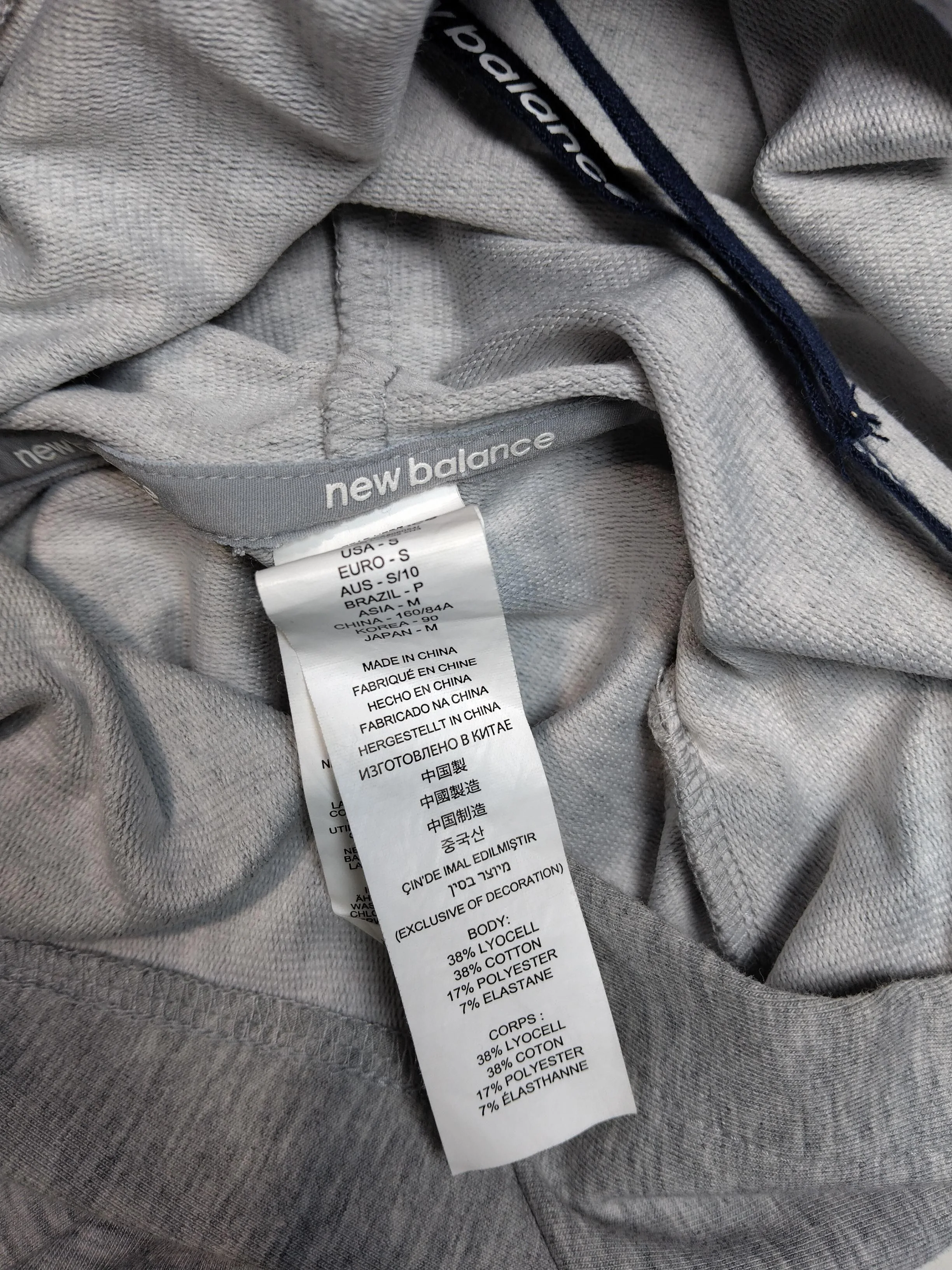 New Balance Women's T-Shirt S Grey Lyocell Modal - Image 6