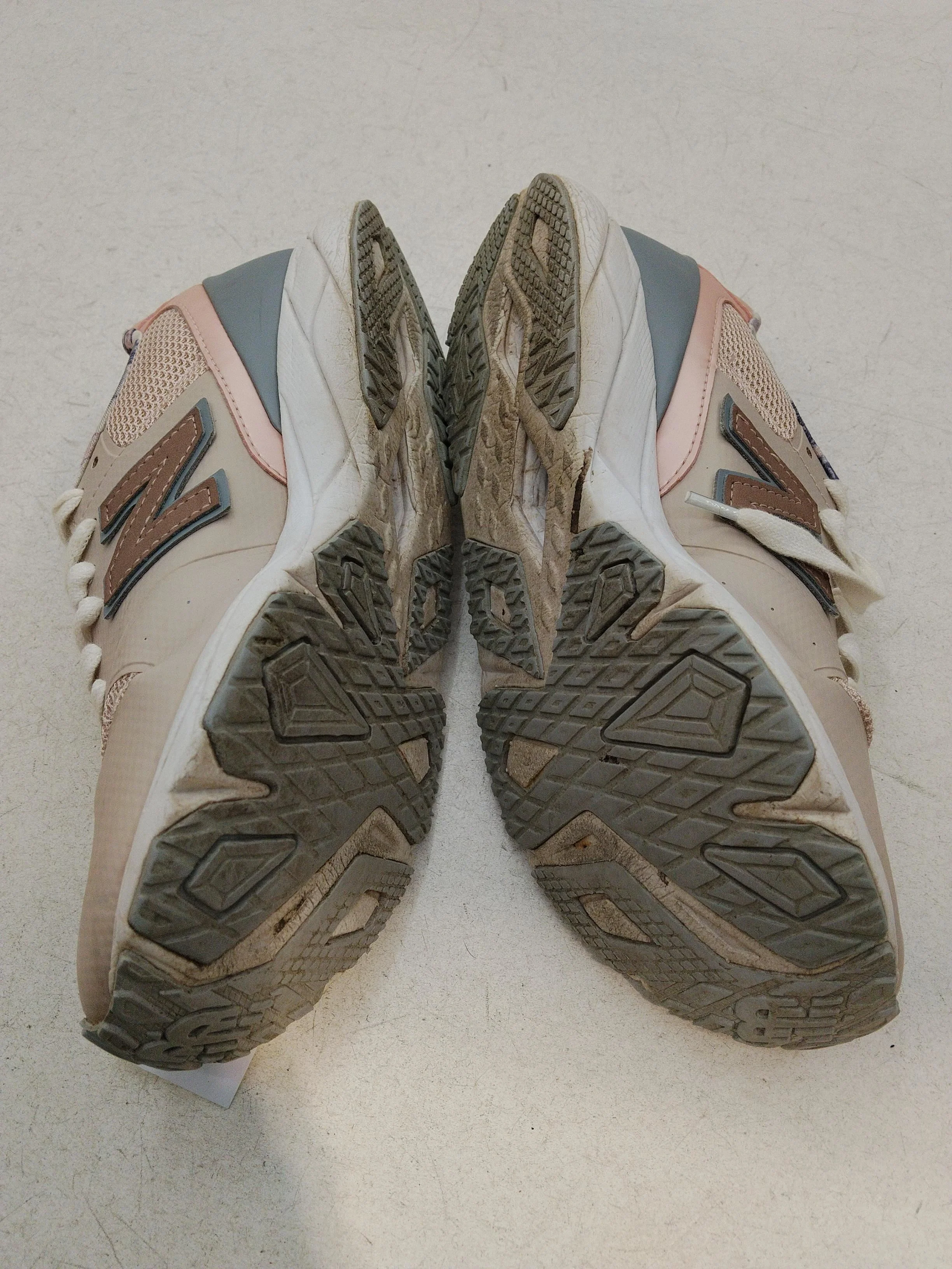 New Balance Women's Trainers EU37.5 in Cream - Image 7