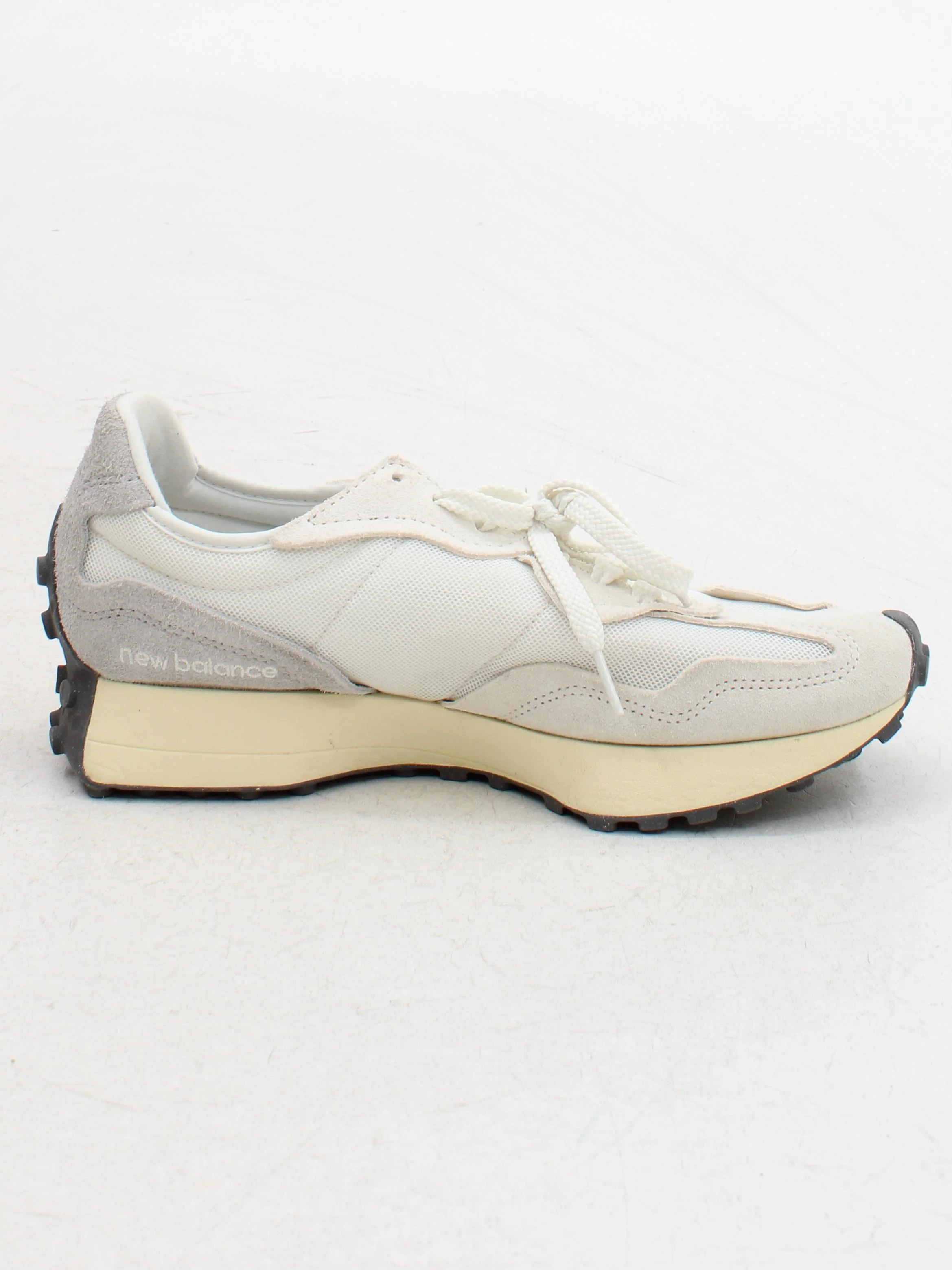 New Balance Women's Trainers EU42 in Cream - Image 5