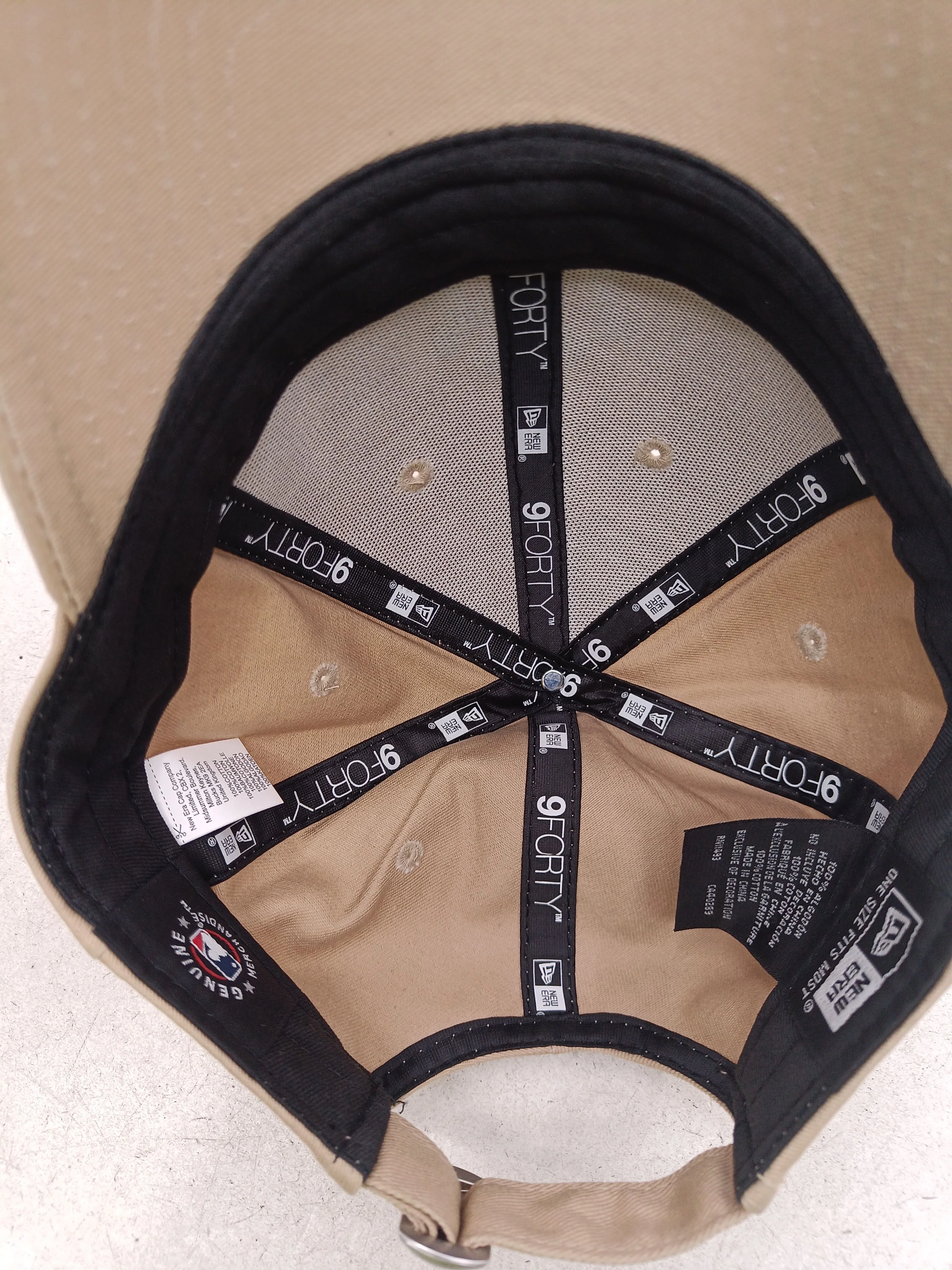 New Era Women's Hat Tan 100% Cotton Baseball Cap New with tags - Image 4